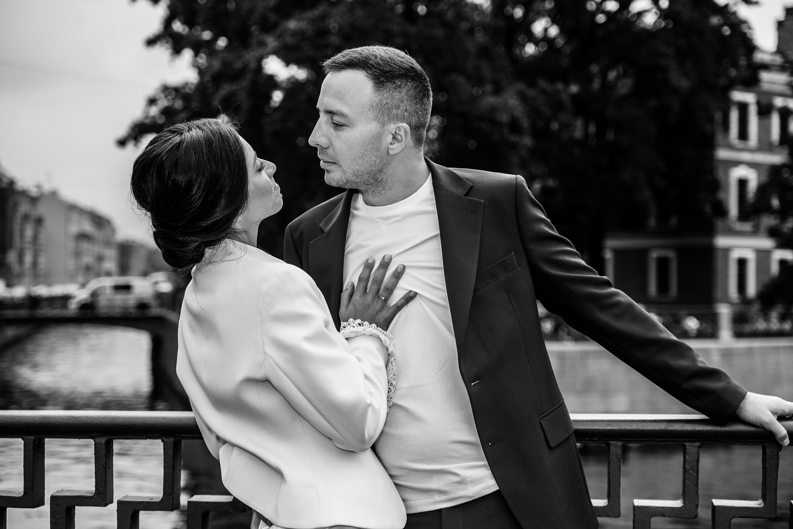 Никита и Татьяна. Свадебная прогулка в двух тонах. Professional photoartist in St. Petersburg (wedding, reportage, portrait, model book, love story) Alexander Shvedov