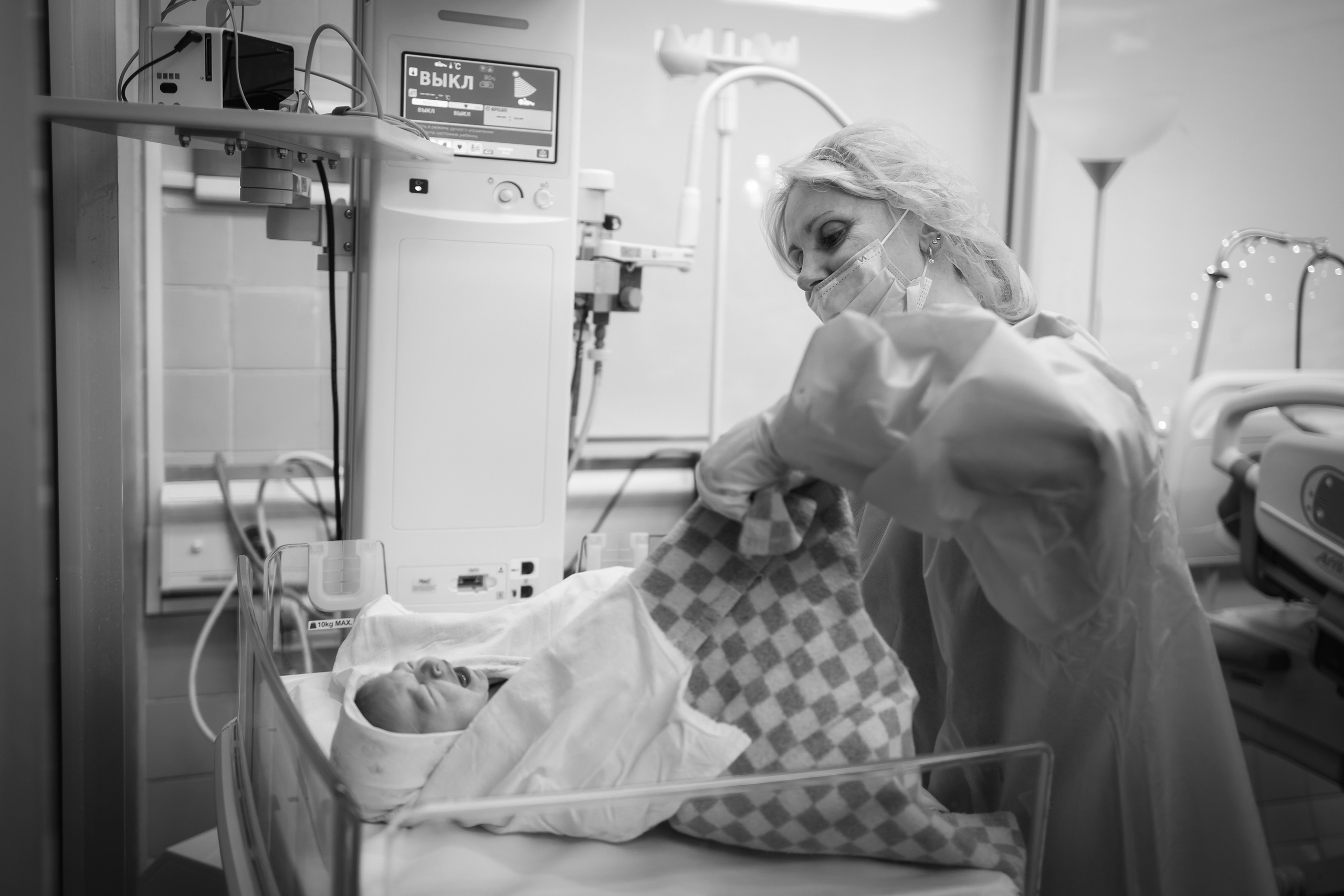 Фото рождения. Яна Кром Фотограф ньюборн в Москве