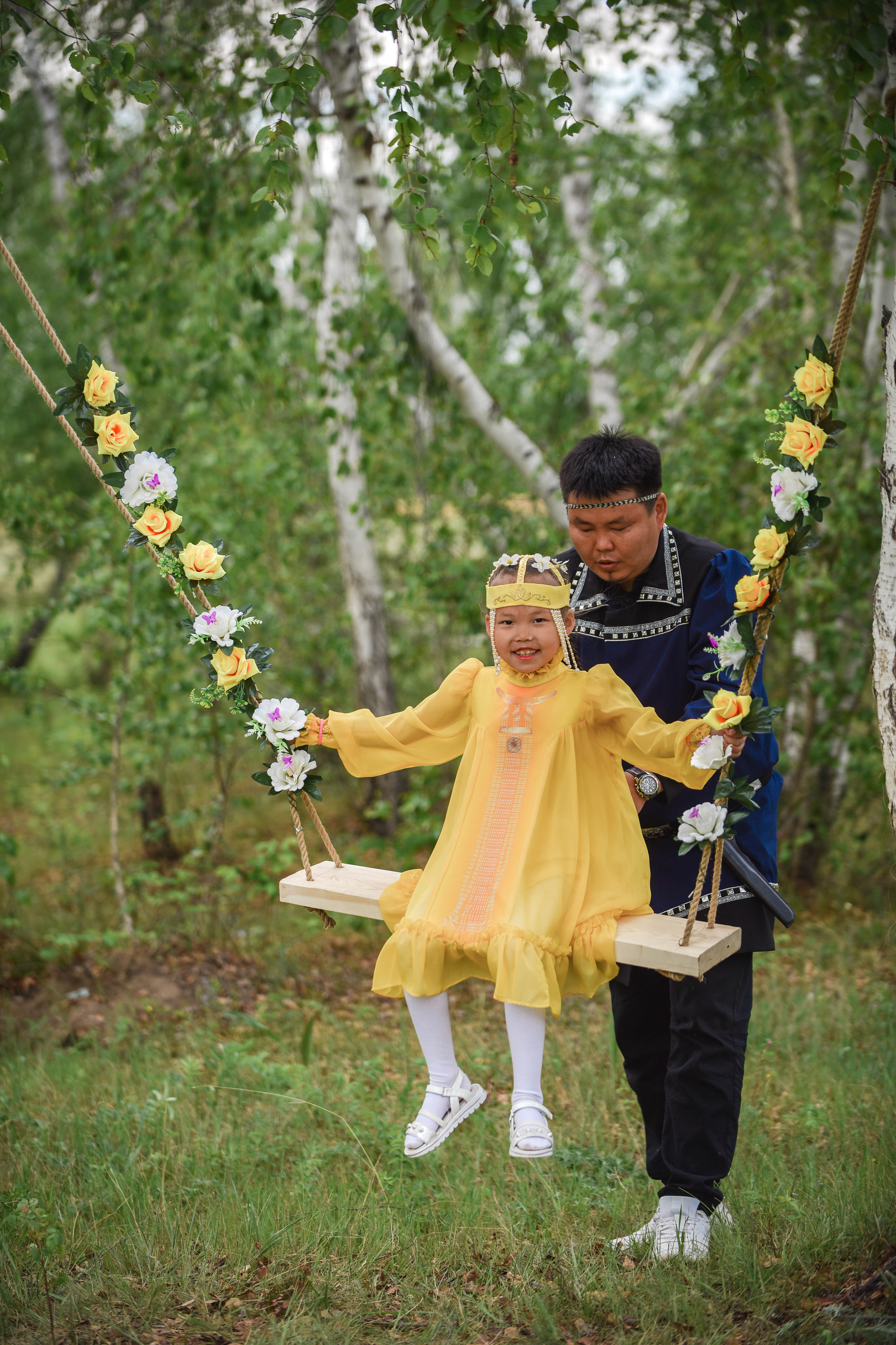 Фотосессия большой семьи в национальных костюмах. ФОТОГРАФ в МОСКВЕ Любовь Пронина