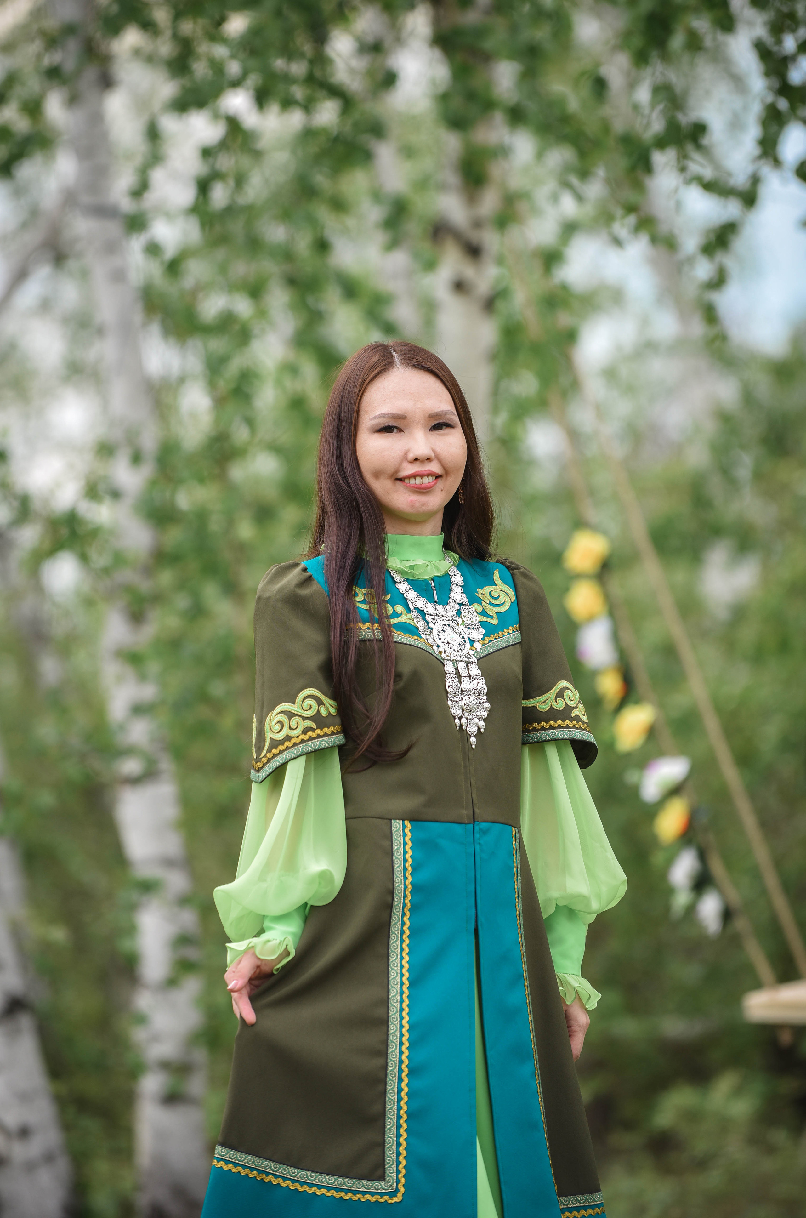 Фотосессия большой семьи в национальных костюмах. ФОТОГРАФ в МОСКВЕ Любовь Пронина