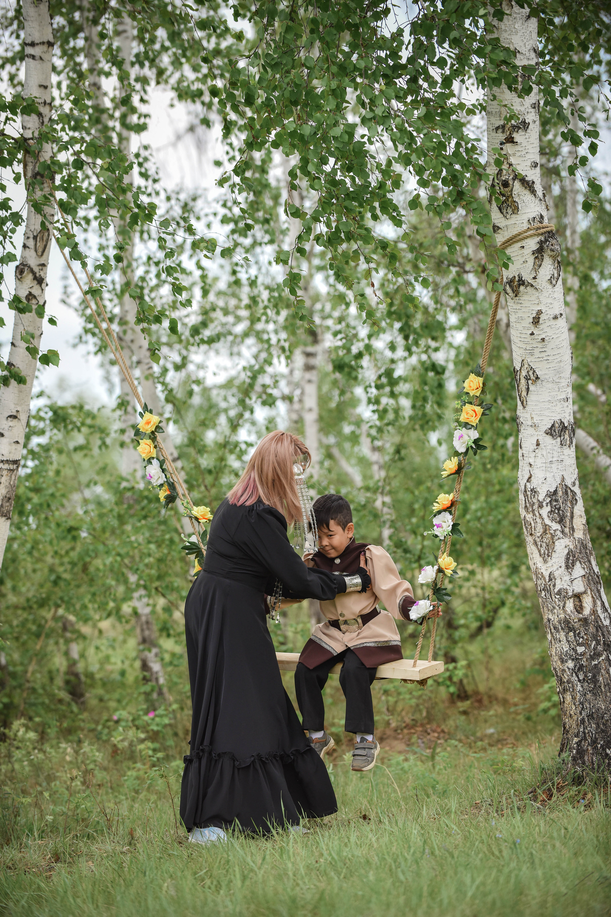 Фотосессия большой семьи в национальных костюмах. ФОТОГРАФ в МОСКВЕ Любовь Пронина