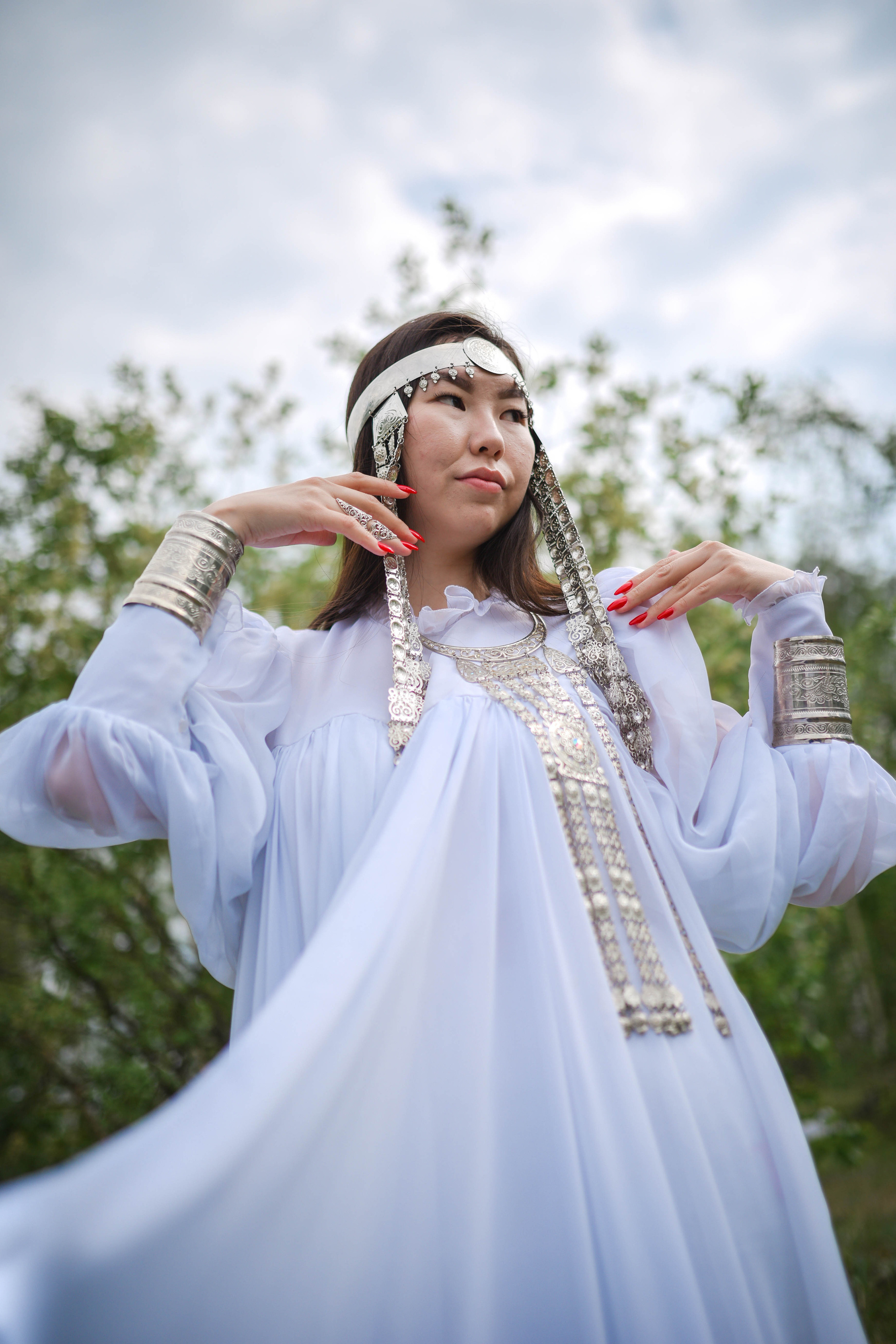 Фотосессия большой семьи в национальных костюмах. ФОТОГРАФ в МОСКВЕ Любовь Пронина