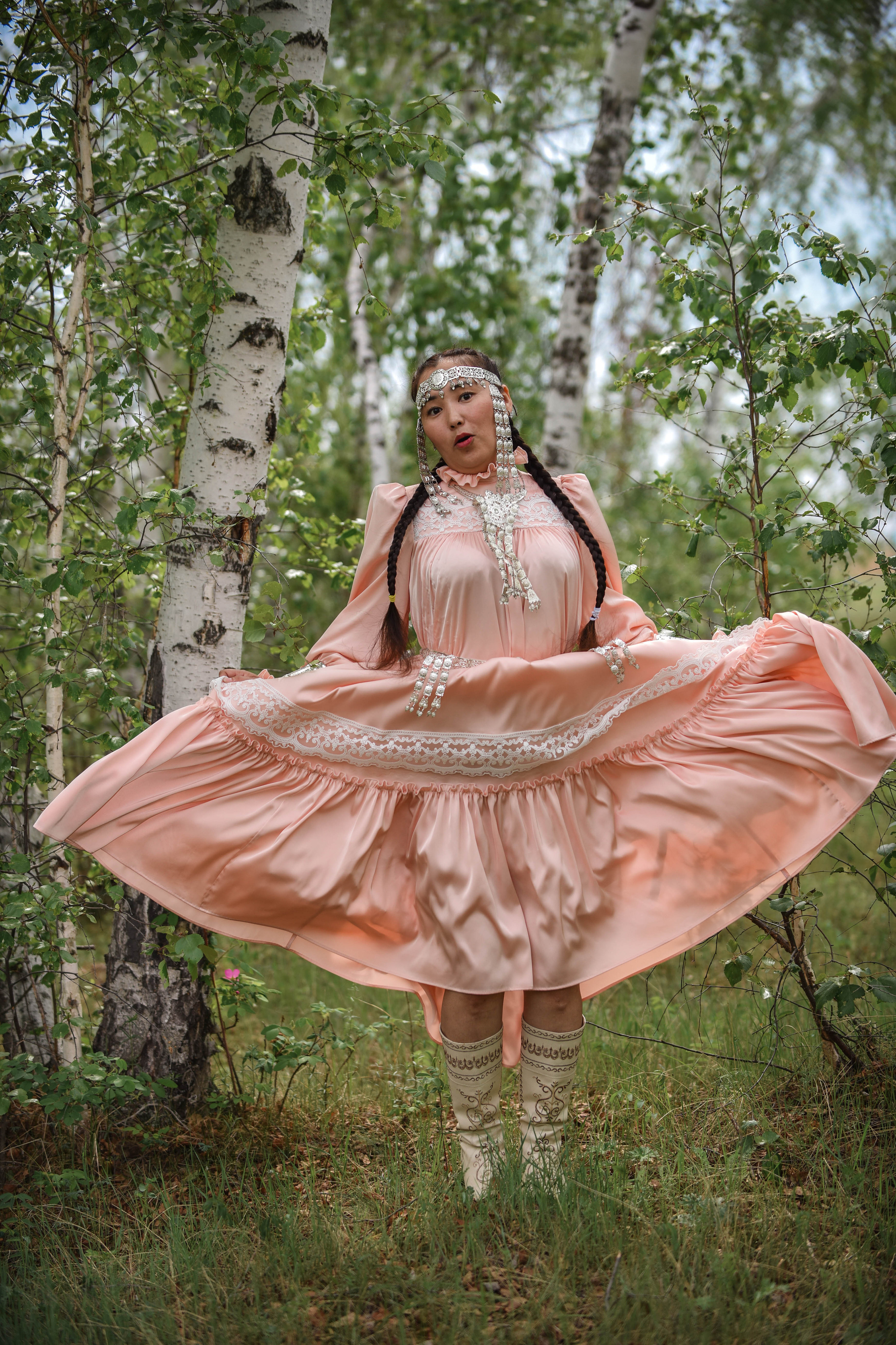 Фотосессия большой семьи в национальных костюмах. ФОТОГРАФ в МОСКВЕ Любовь Пронина