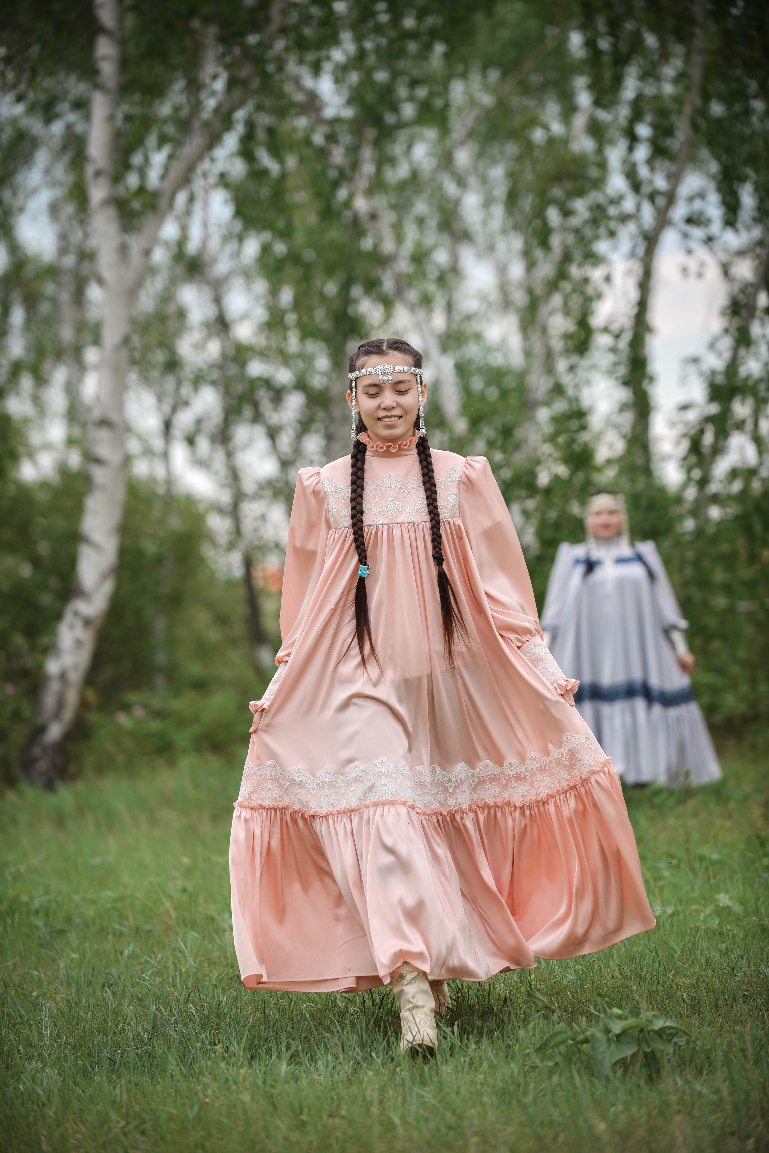 Фотосессия большой семьи в национальных костюмах. ФОТОГРАФ в МОСКВЕ Любовь Пронина