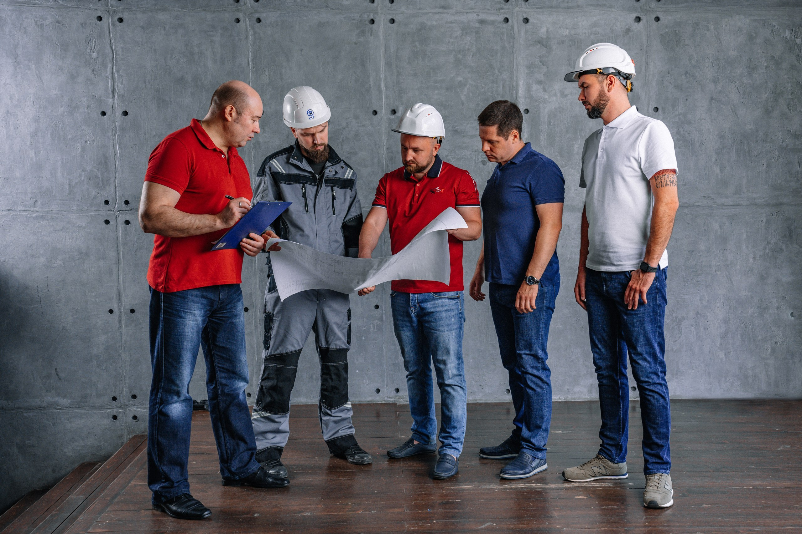 Бизнес фотосессия для строительной компании