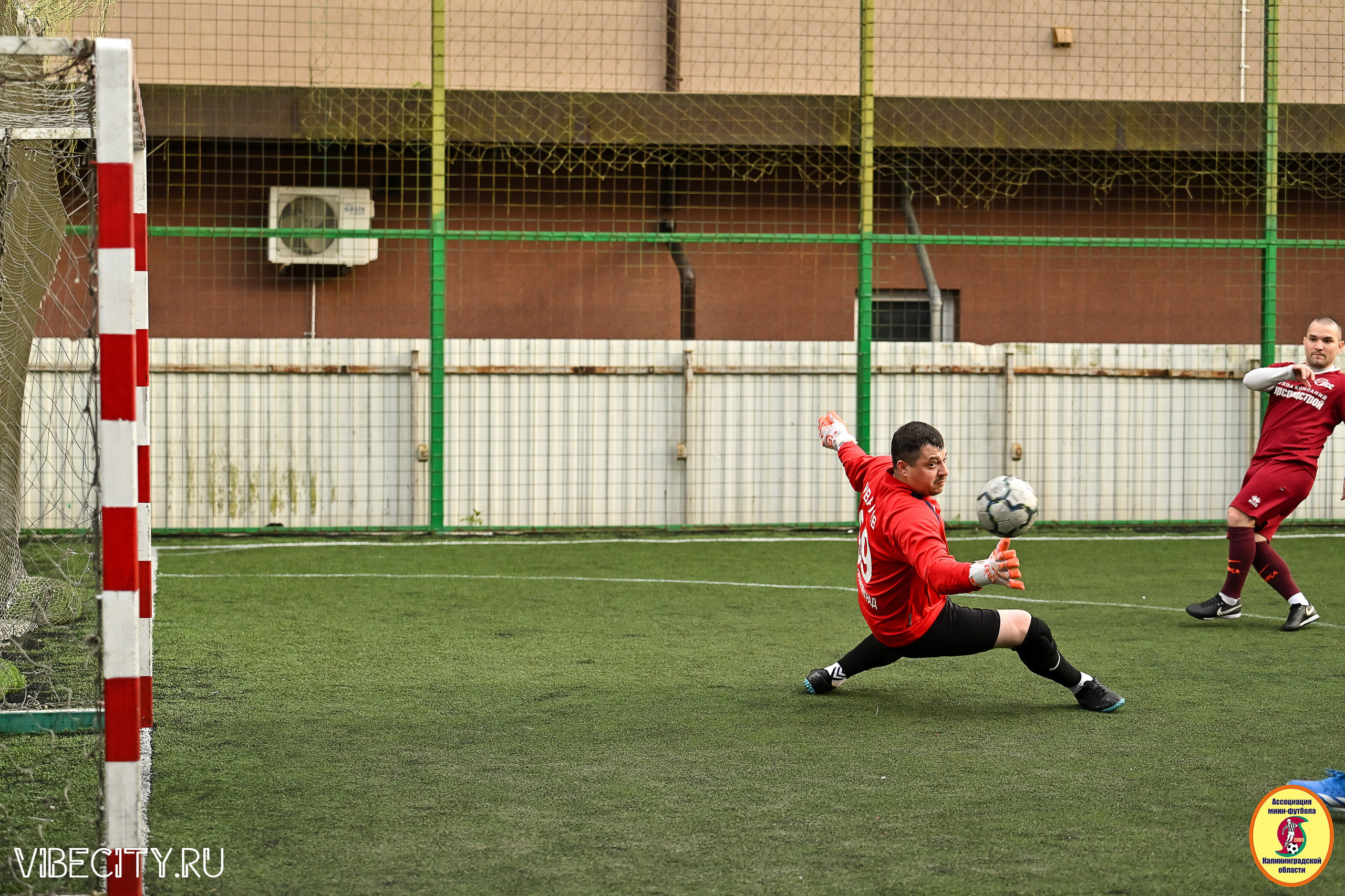 ИГРЫ МИНИ-ФУТБОЛЬНОЙ ЛИГИ. VIBECITY.RU Вайб Сити Ру Фоторепортажи Фотоотчеты Калининград
