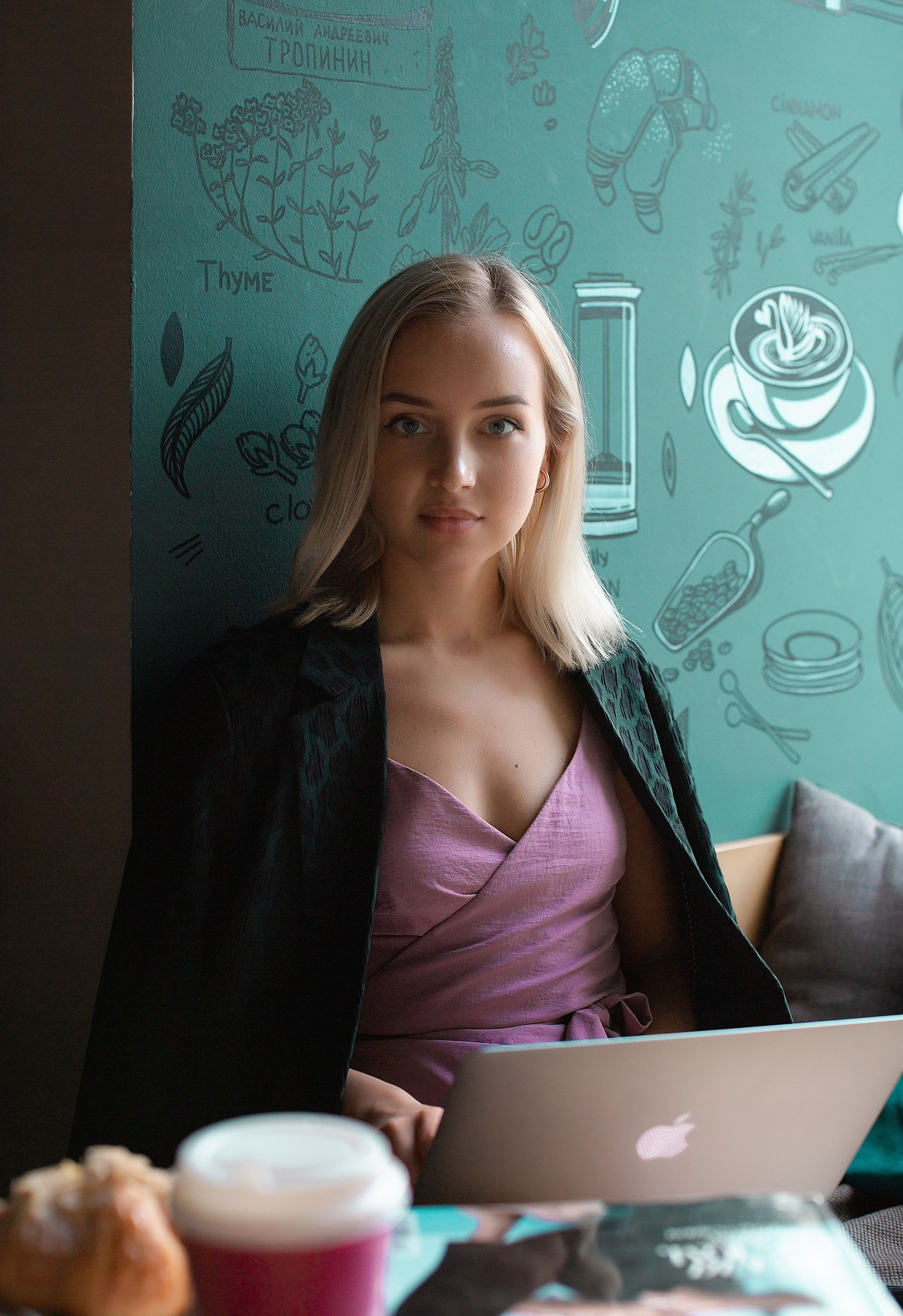 Бренд фотосессия для художника, декоратора. Профессиональный фотограф, фотохудожник, видеограф из Москвы