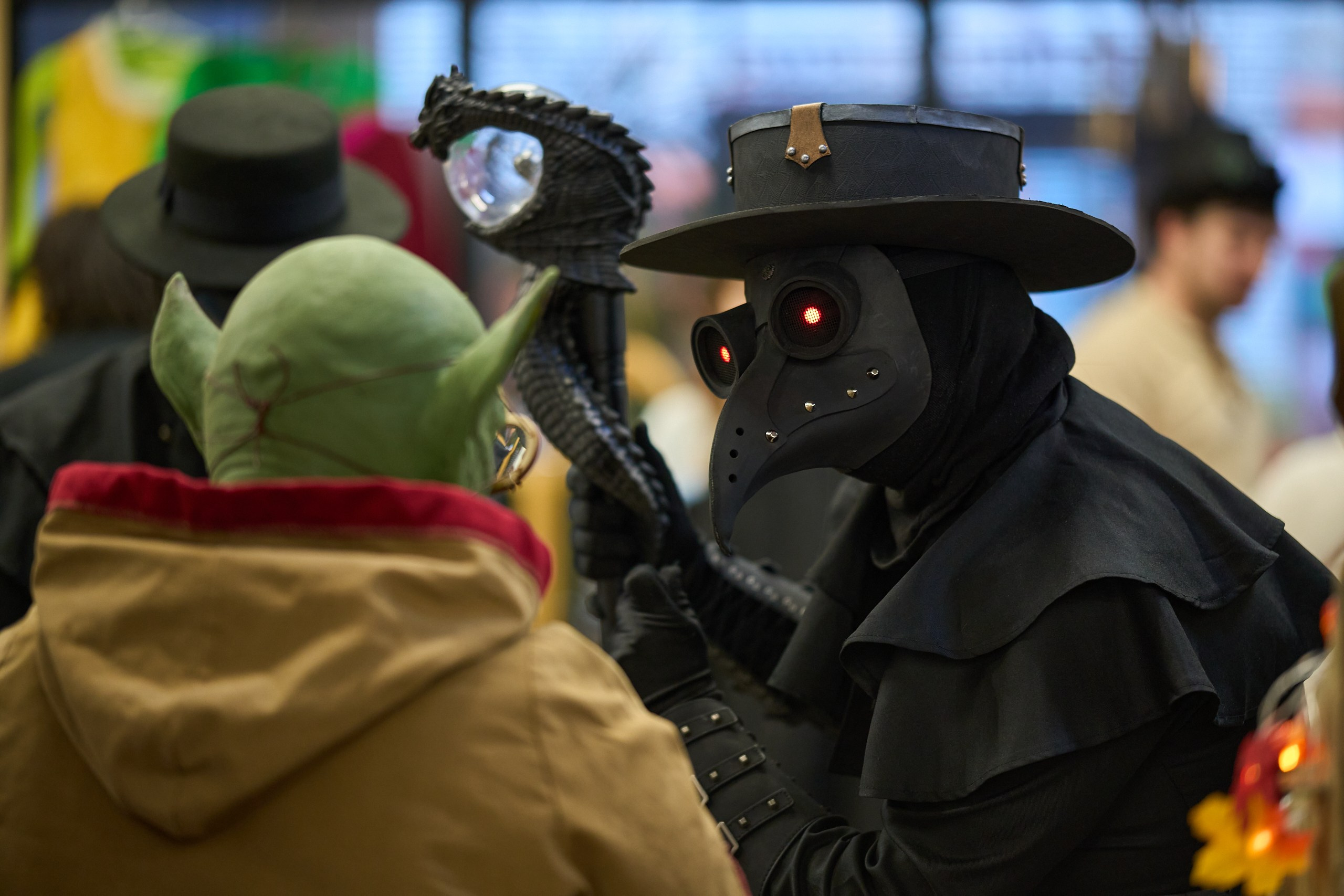 Фотографирует красивое Денис Горностаев