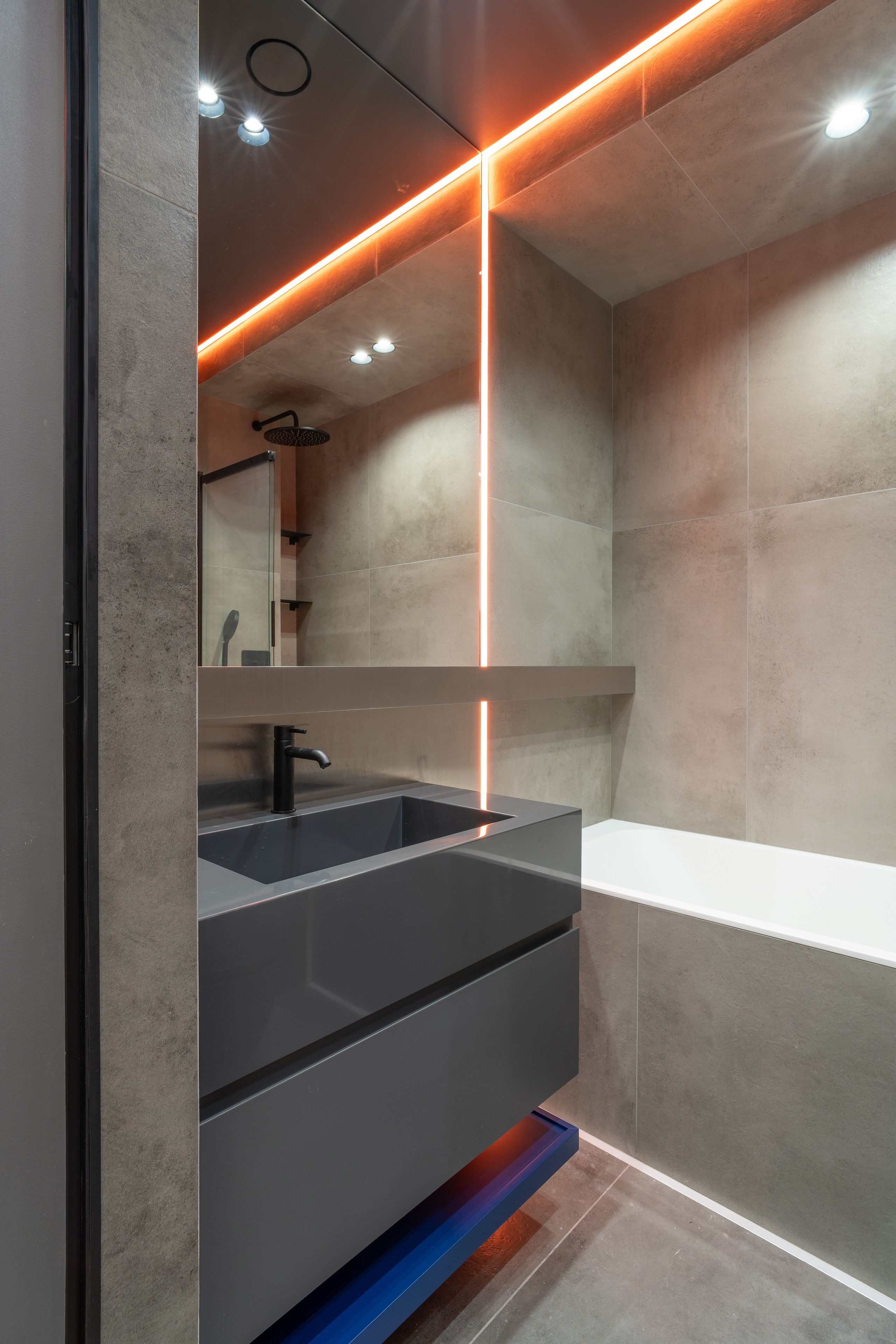 Интерьерные кадры различных объектов: от небольших квартир до баз отдыха. Интерьерный фотограф в Санкт-Петербурге Михаил Азаров. Печать и продажа фотографий