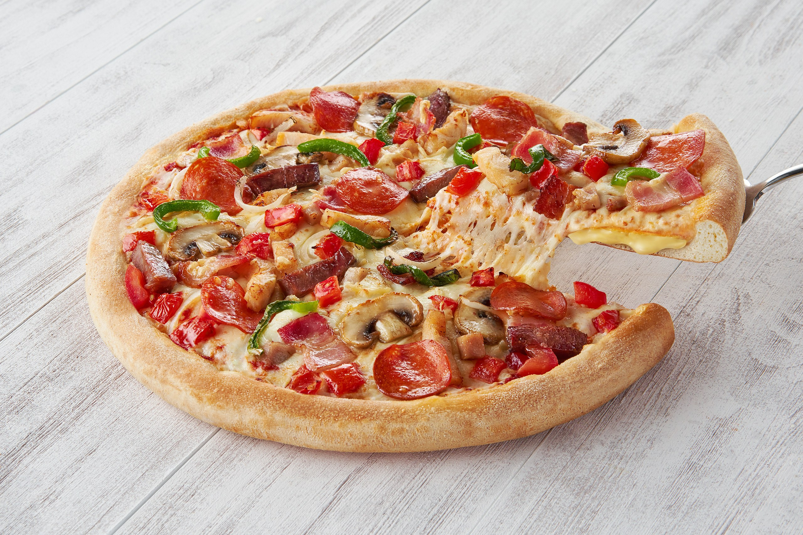 Рекламный и фуд фотограф в Санкт-Петербурге Вадим Константинов