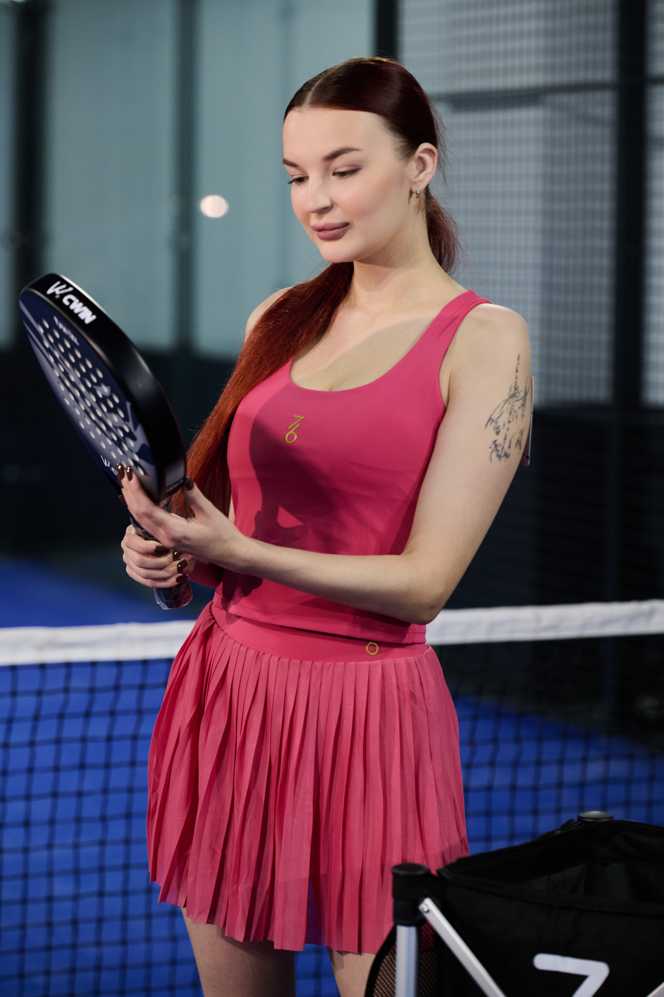 Фотосессия моделей в падл-клубе. Репортажный и семейный фотограф — Шелихов Сергей