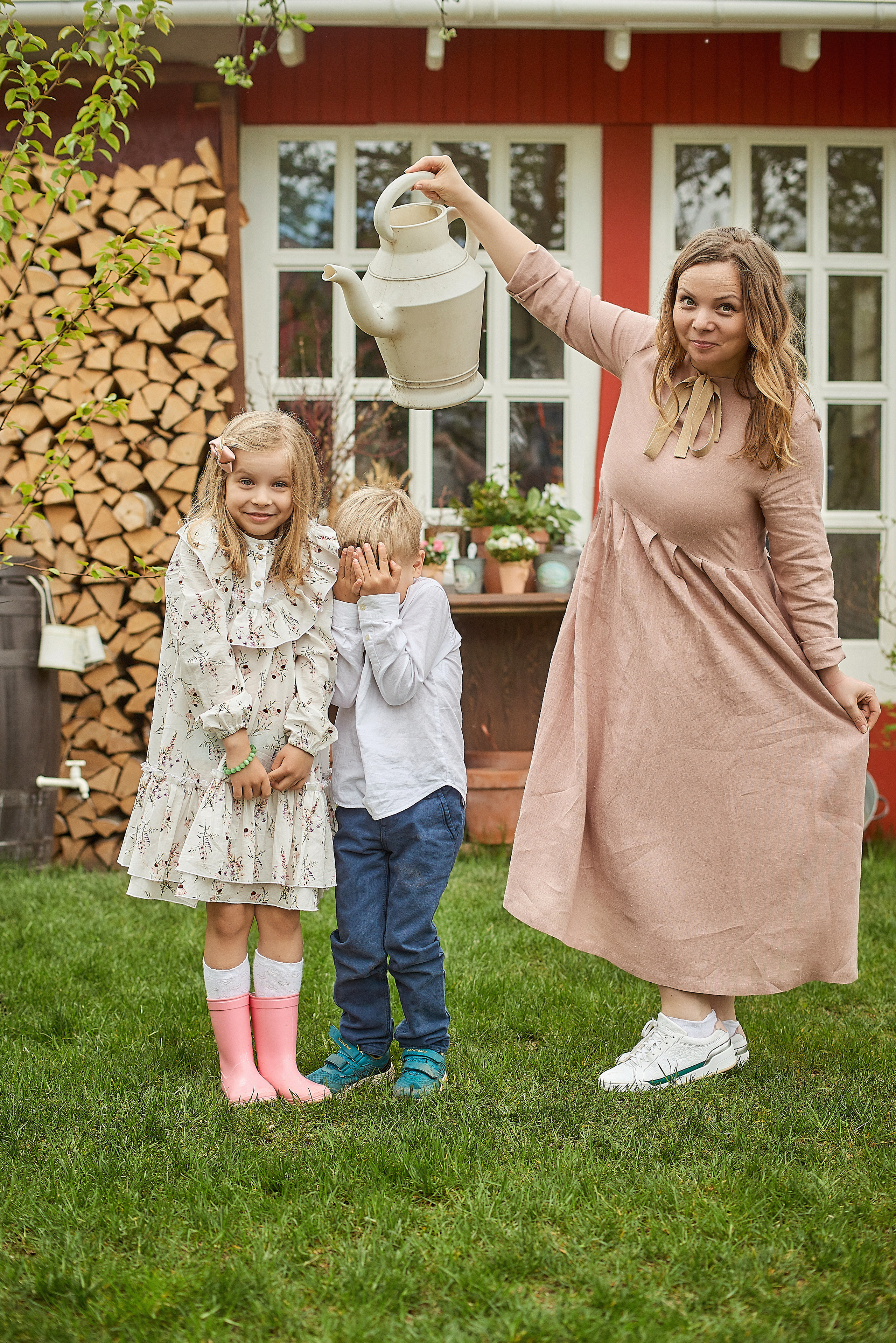 Семейная фотосессия в LeonаДача. Семейный и детский фотограф Катерина Рожкова