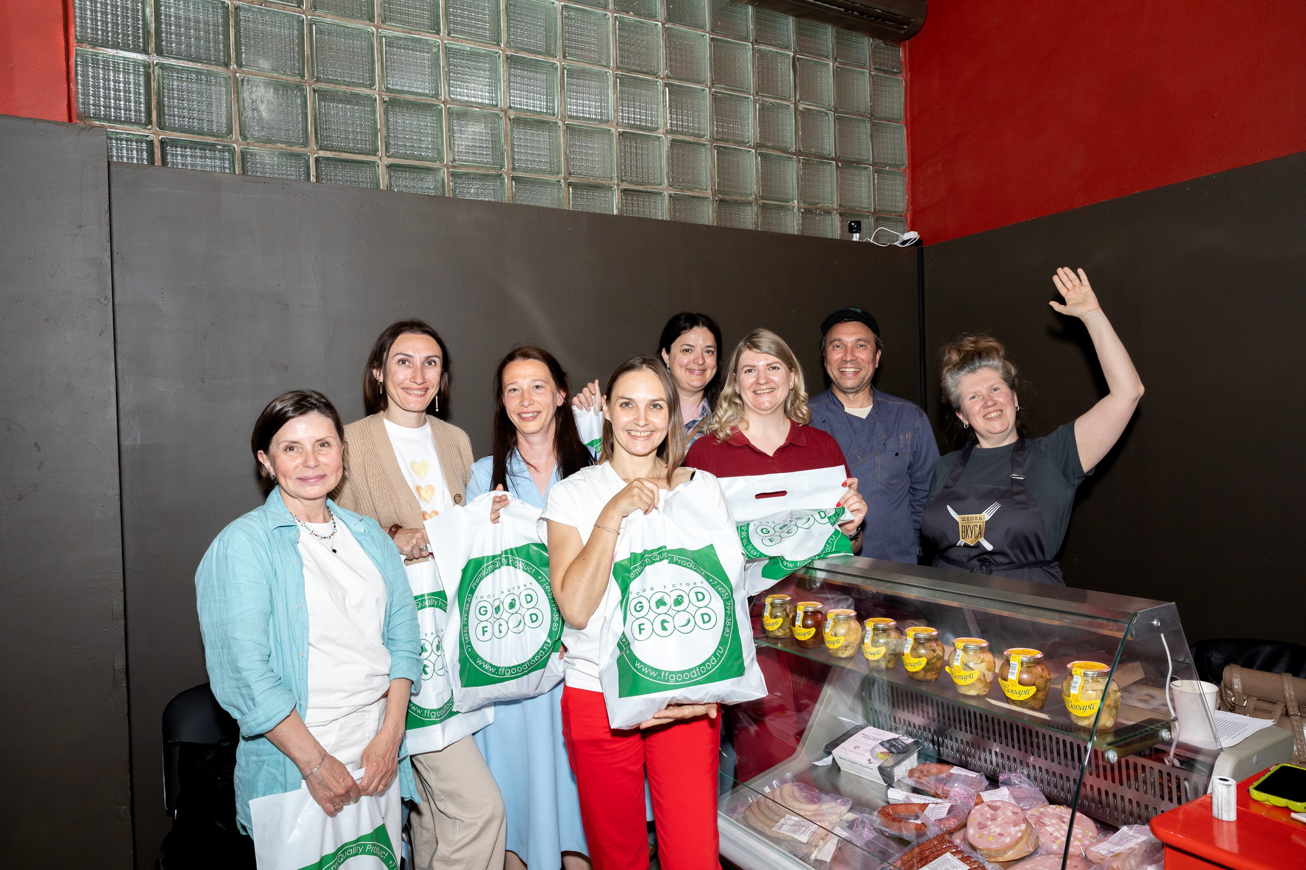 Экскурсия на производство и дегустация продукции GoodFood. Портретный фотограф в Москве Людмила Кочеткова
