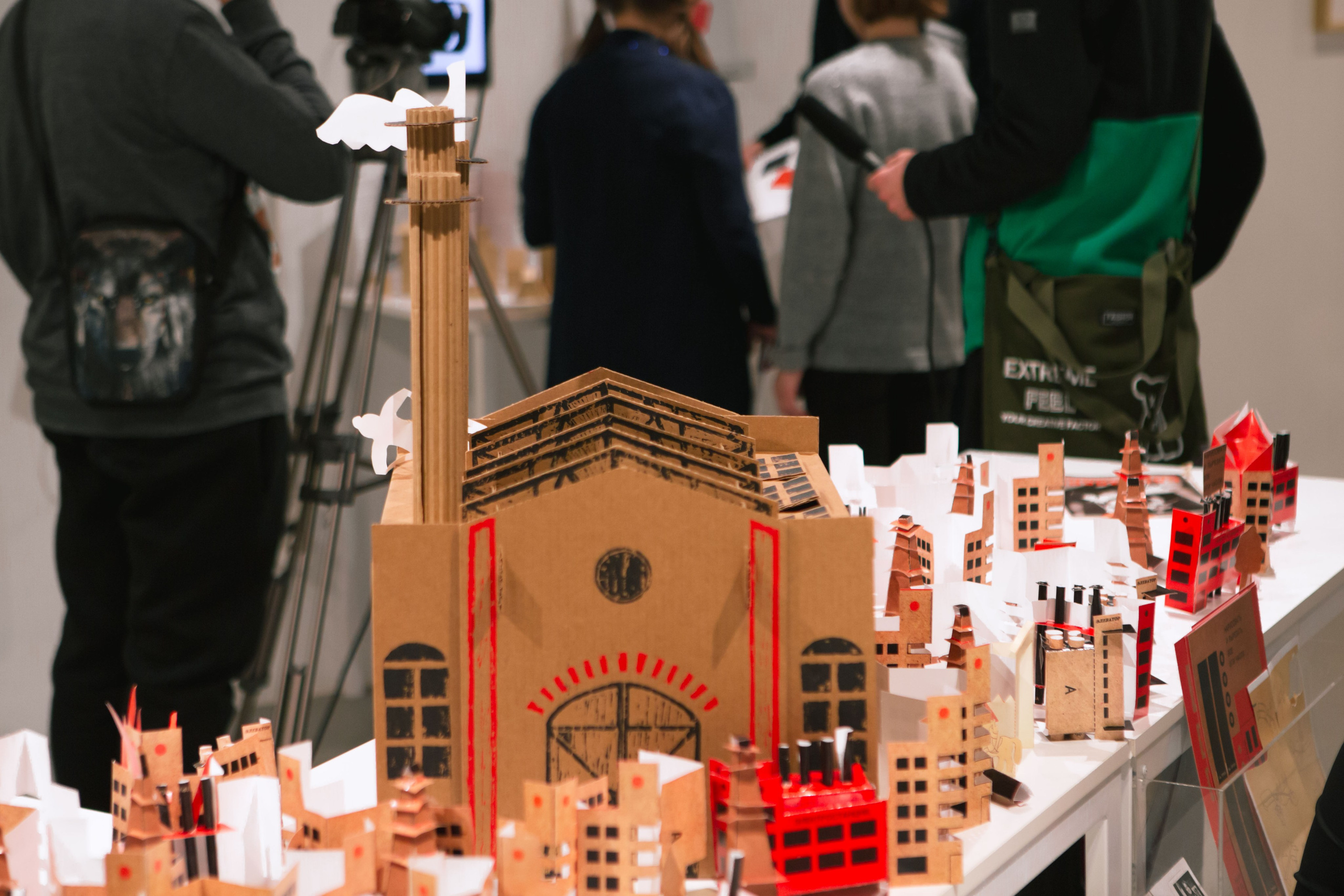 Детская студия «Киношка» г. Москва. Выпускные альбомы и школьный фотограф в Подольске, Троицке, Щербинке, Москве и Московской области