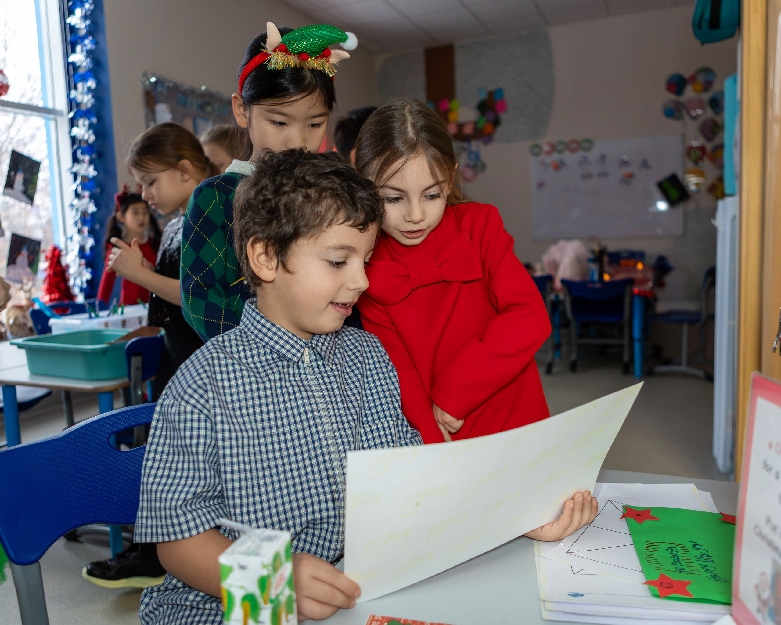 Christmas Celebration at The International School of Moscow. Школьный фотограф и выпускные альбомы | SHKOLBook