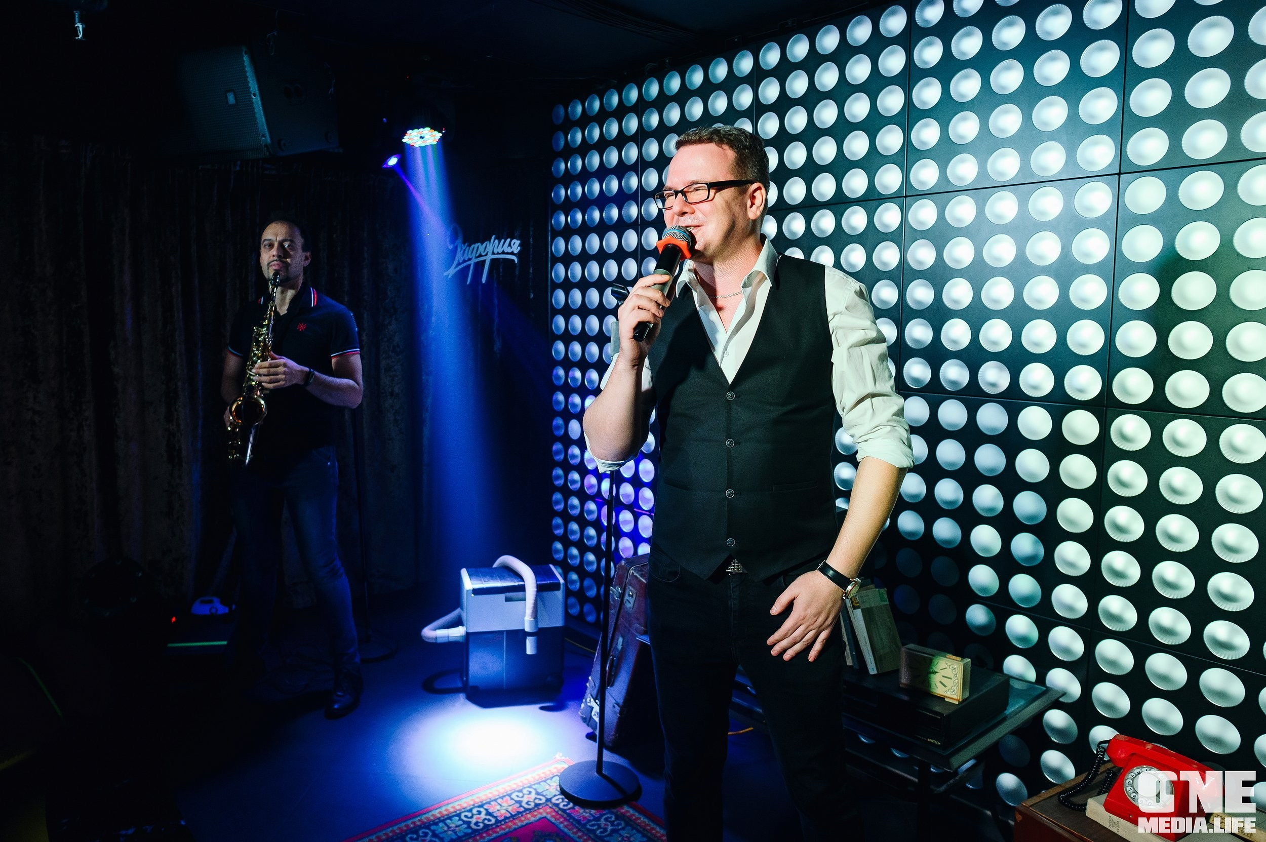 Фоторепортаж из караоке-клуба Эйфория. One Media Life: фоторепортажи, фотоотчеты с мероприятий и заведений