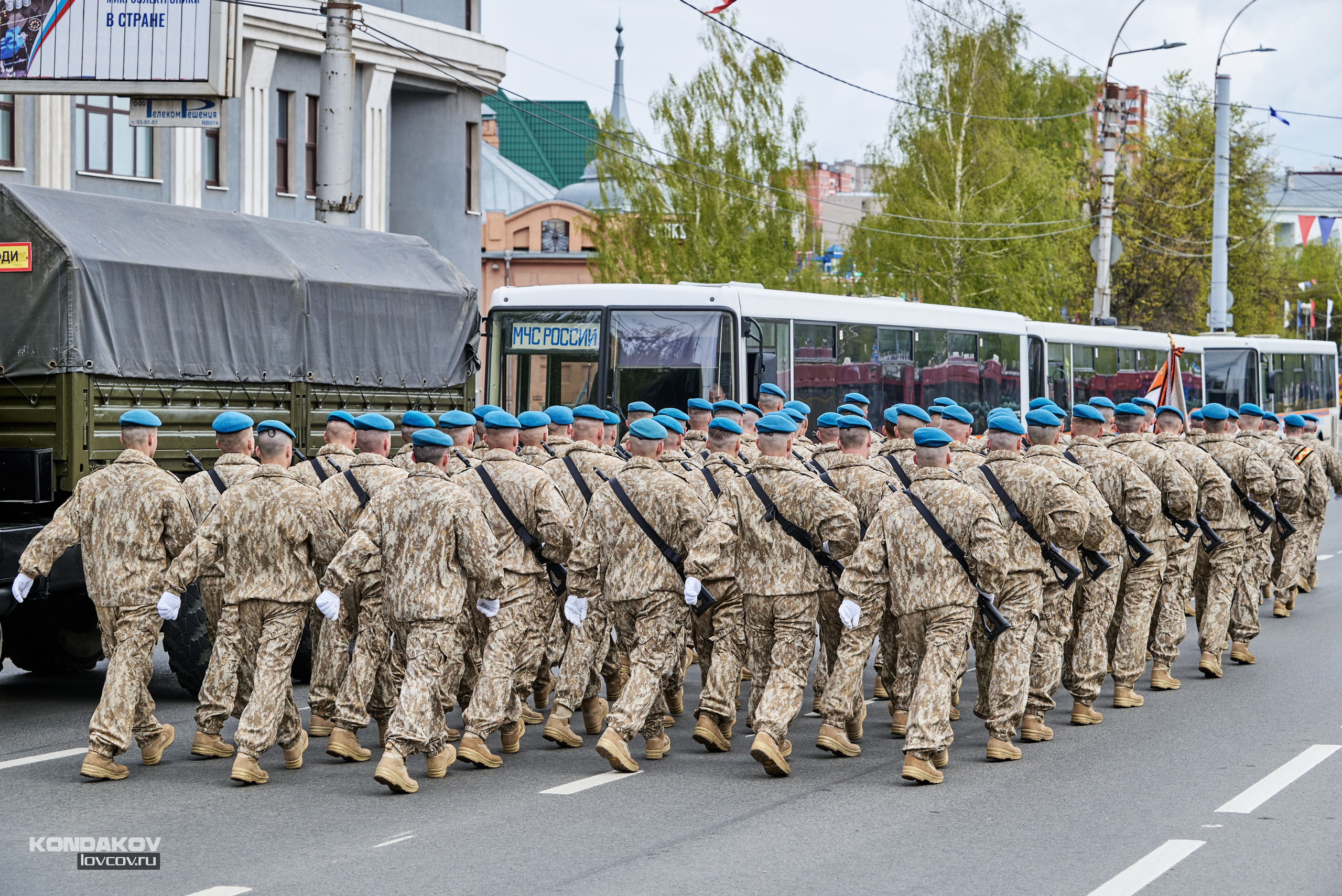 Парад в честь празднования День Победы 9 мая 2024 года в городе Иваново