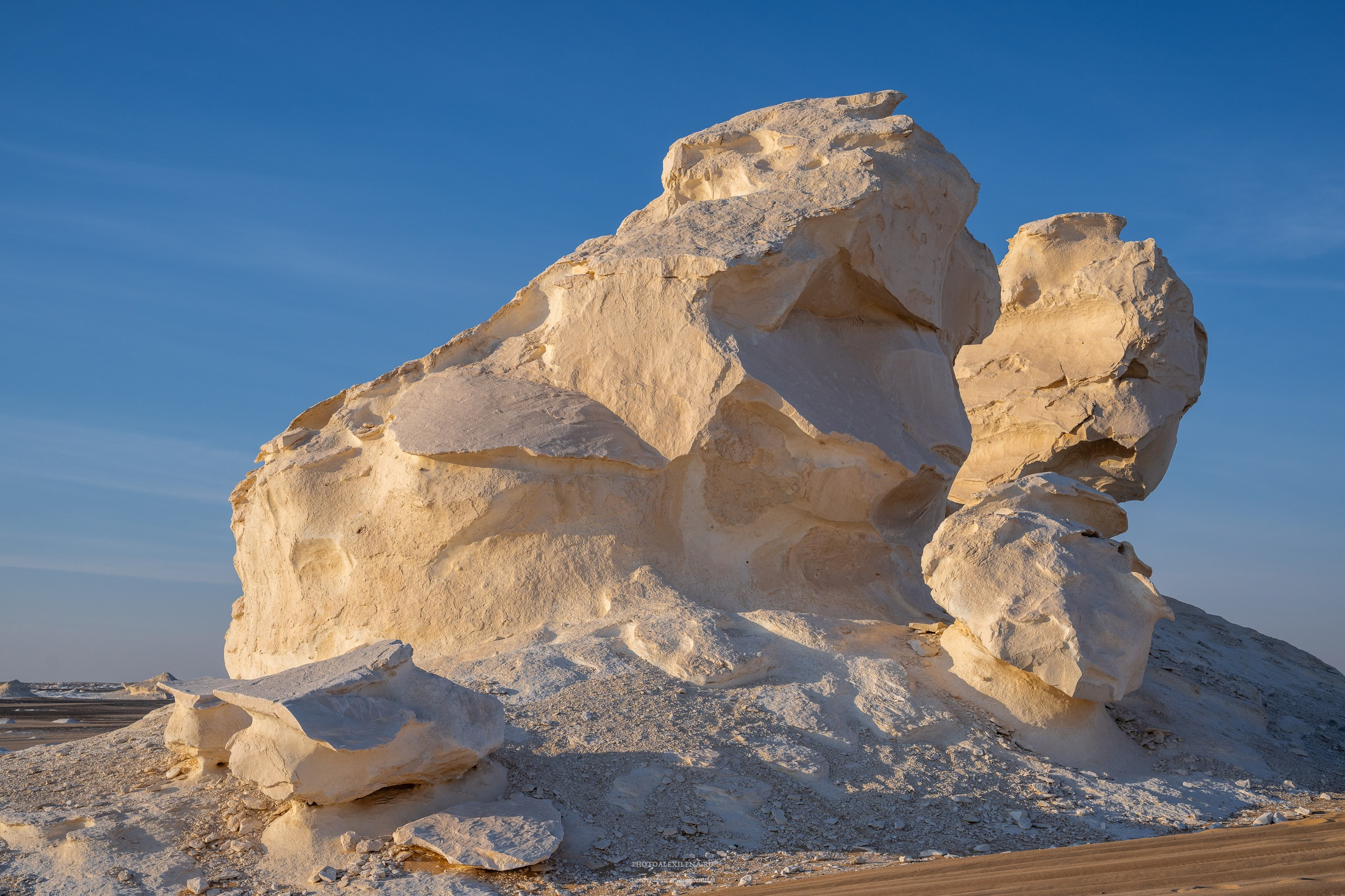 Пустыня чёрная, пустыня белая. Авторские стильные фотокартины