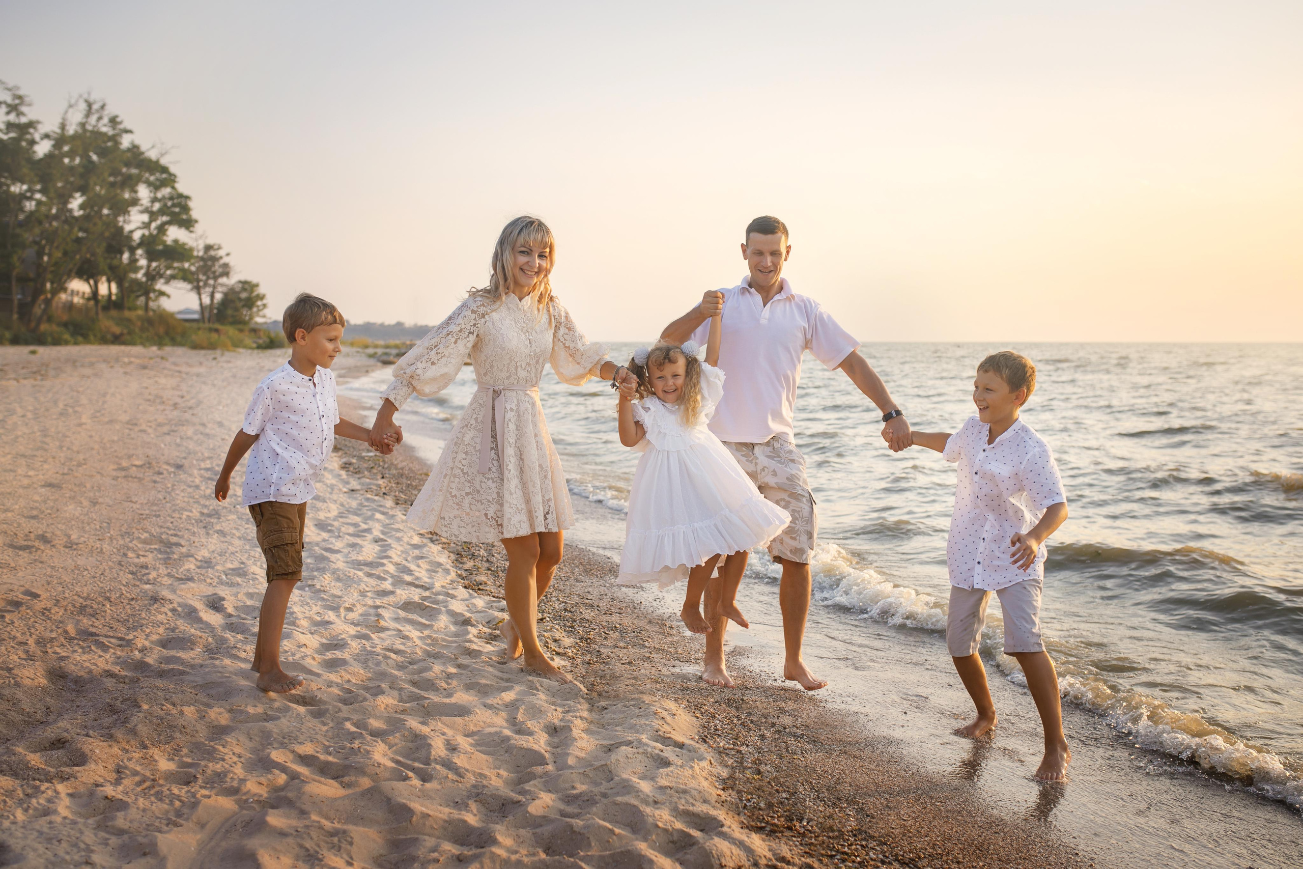 Уличные фотопрогулки. Семейный и детский фотограф в Ростове-на-Дону