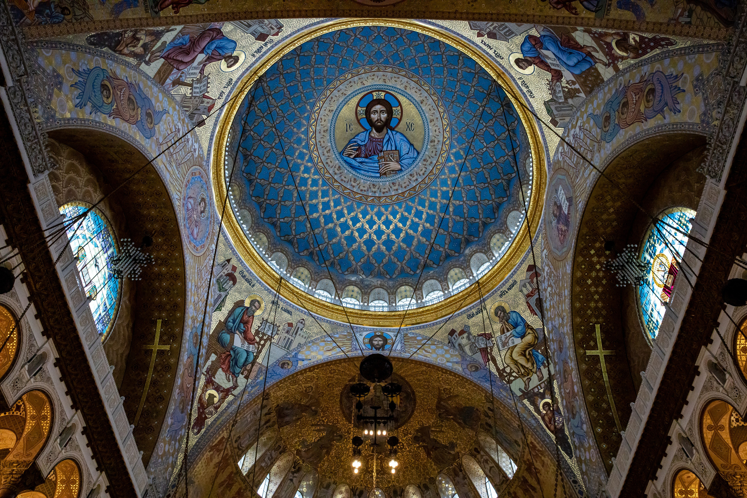 Фотограф на Крещение в Санкт-Петербурге. ФОТОГРАФ РАДОСТИ Фотосессия в студии СПб. Портретный фотограф — Юрий Торлопов