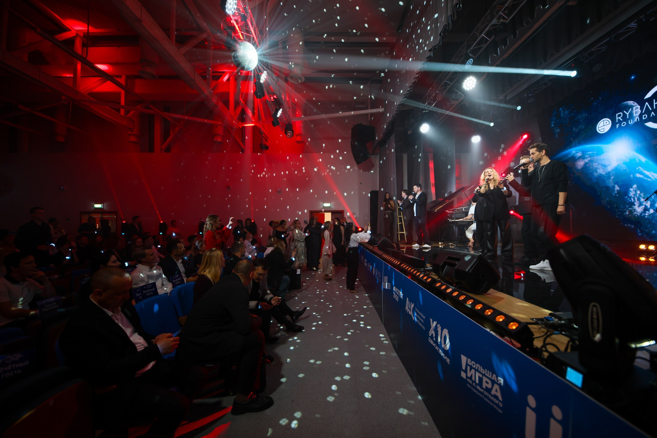 Фотограф на корпортатив. Репортажный фотограф в Москве Измалков Артем