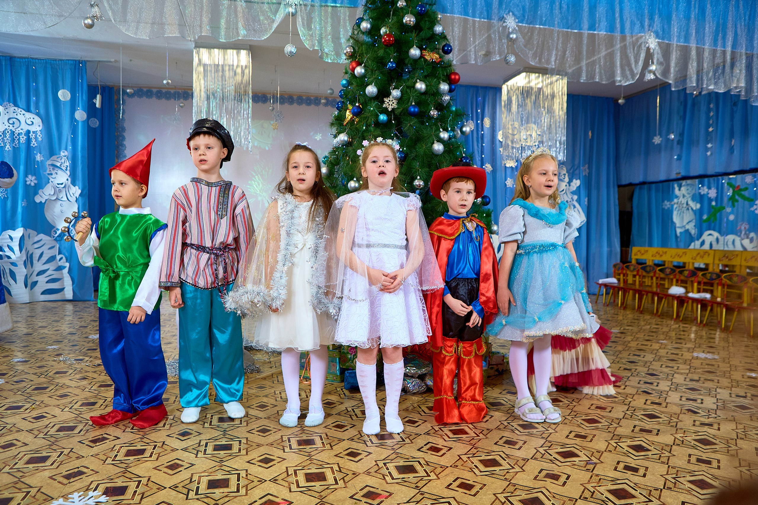 Новогодний утренник. Выпускной альбом Новосибирск