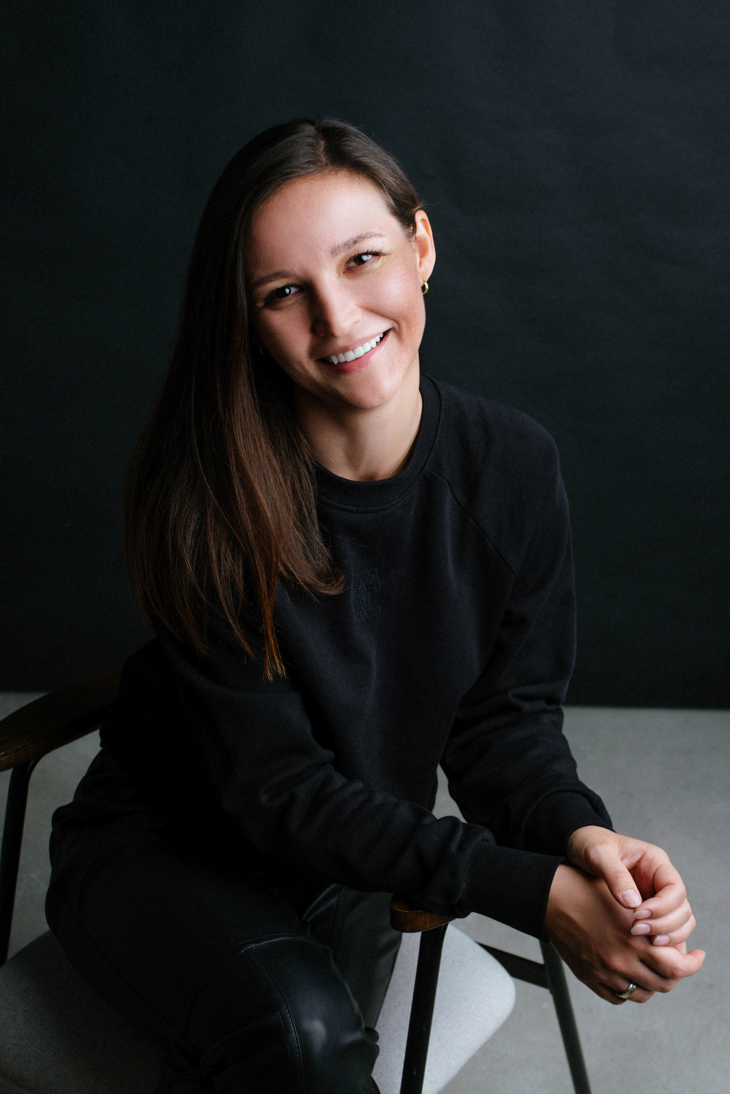 Деловой портрет для бизнеса и резюме. Фотограф в Санкт-Петербурге Марина Парникова