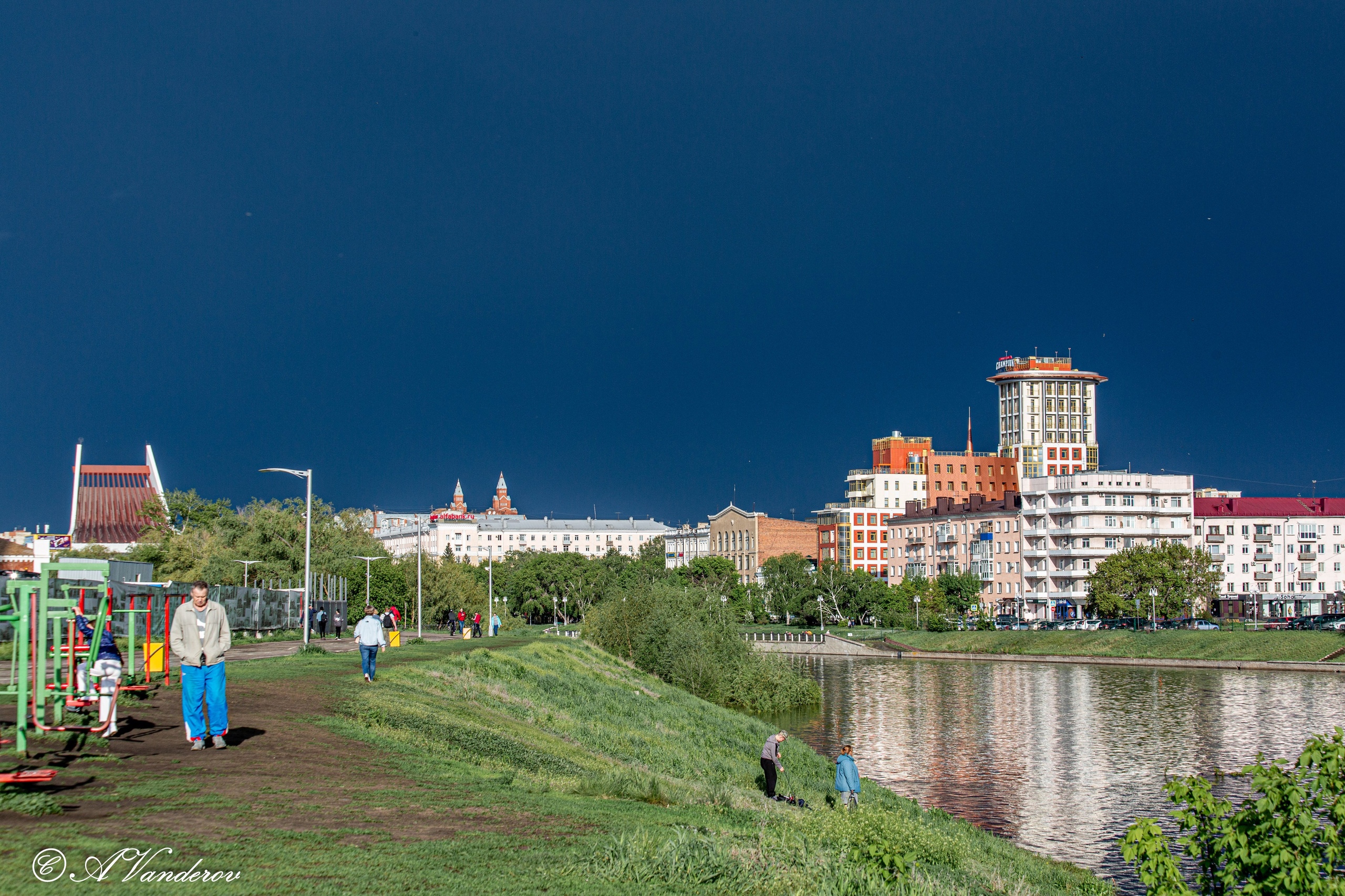 Прогулка 22.05.2024. Фотограф Омск | Александр Вандеров