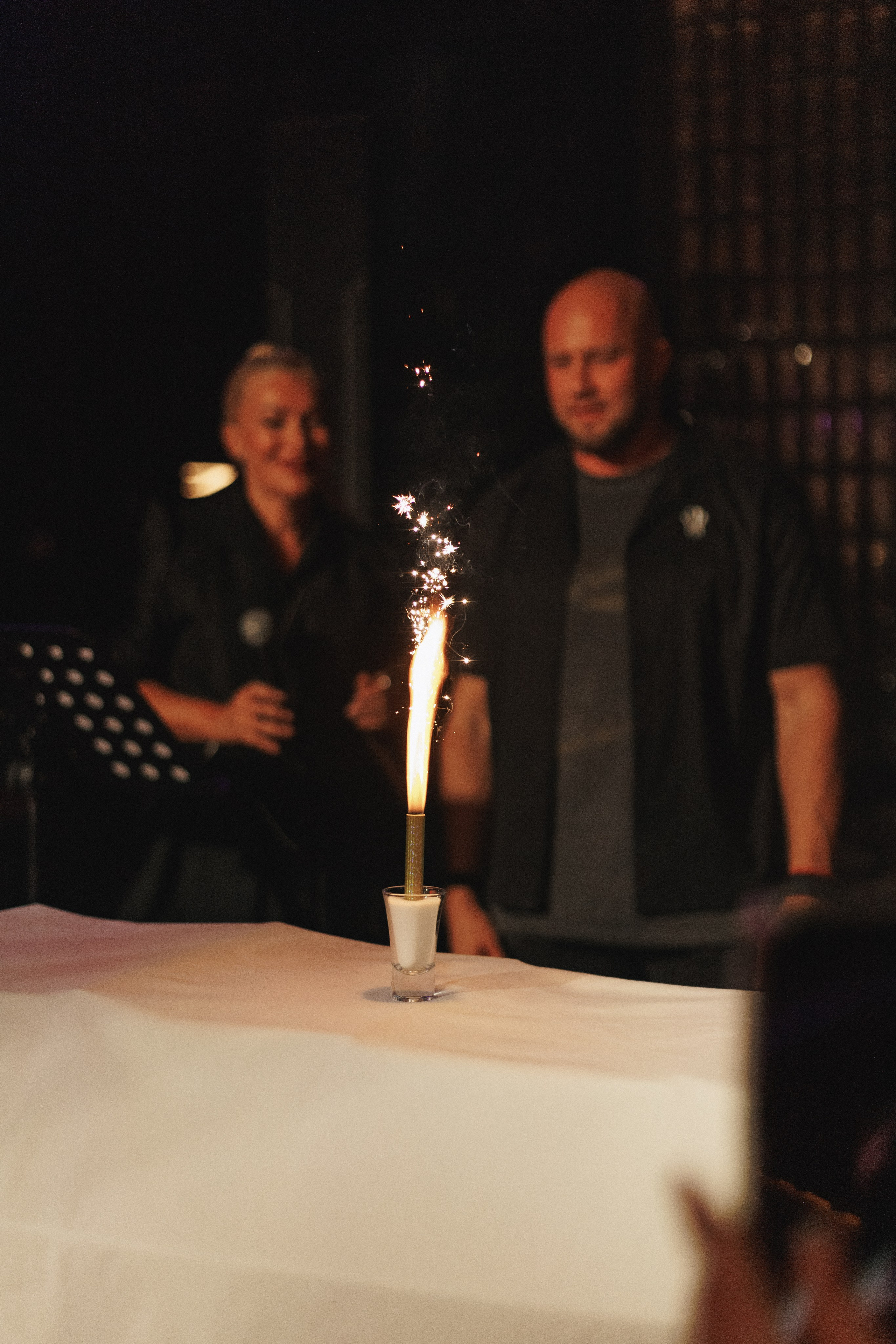 B.DAY PARTY ЖУРНАЛА •G. СВОИ. ФОТООТЧЕТЫ-СОБЫТИЯ-МЕСТА