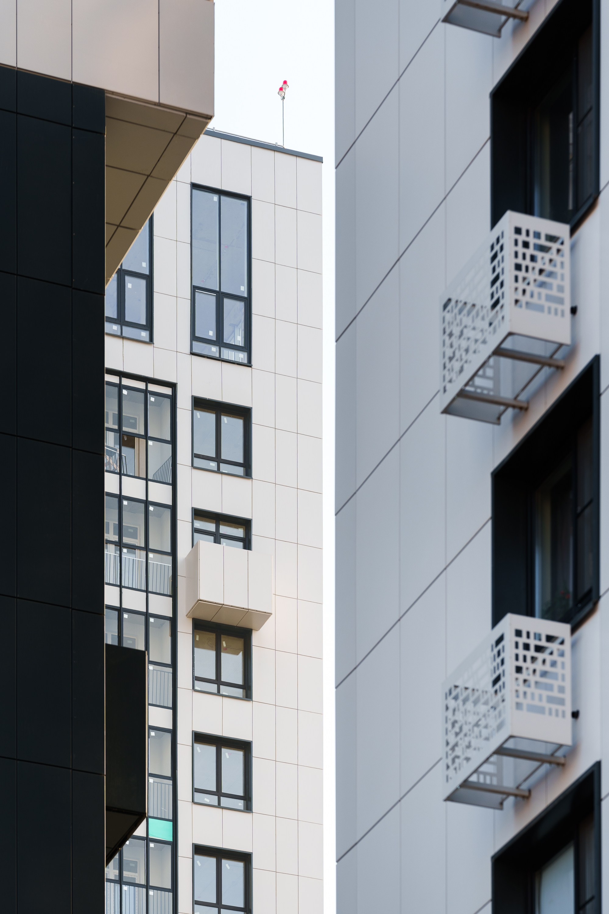 Архитектура и недвижимость. Ход строительства. Съемка с дрона. Профессиональное решение для частных лиц и бизнеса