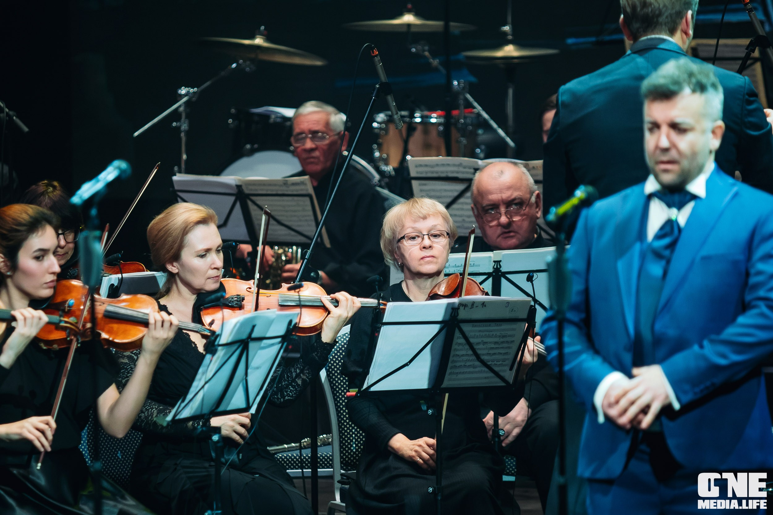 Концерт 8 марта в Янтарь холл. One Media Life: фоторепортажи, фотоотчеты с мероприятий и заведений