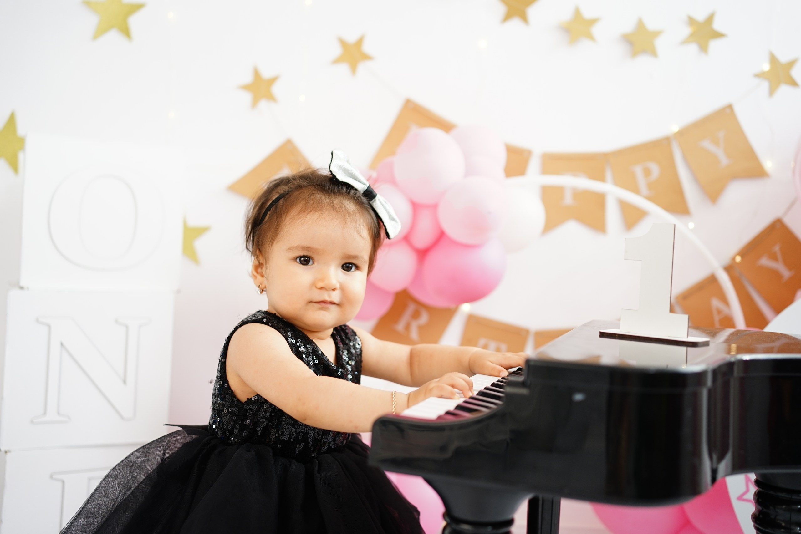 Фотоссесия на Годик для Девочки. Детская Фотостудия ГОДОВАСИКИ в Санкт-Петербурге фотосесия на годик