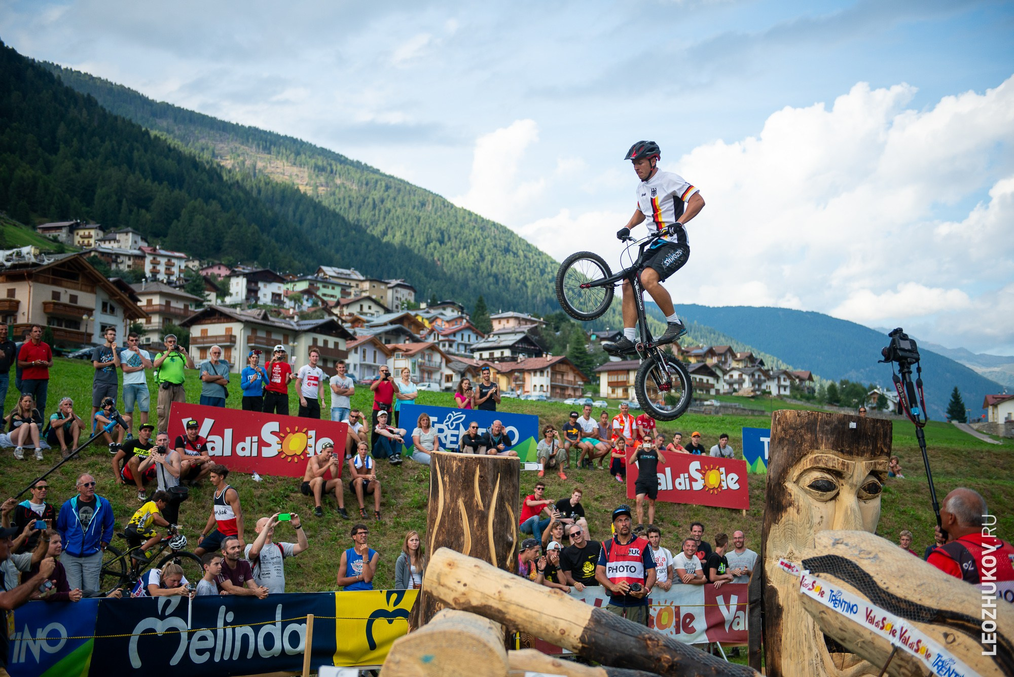 UCI Trials World Championships 2016 — finals. Sports photographer Leonid Zhukov