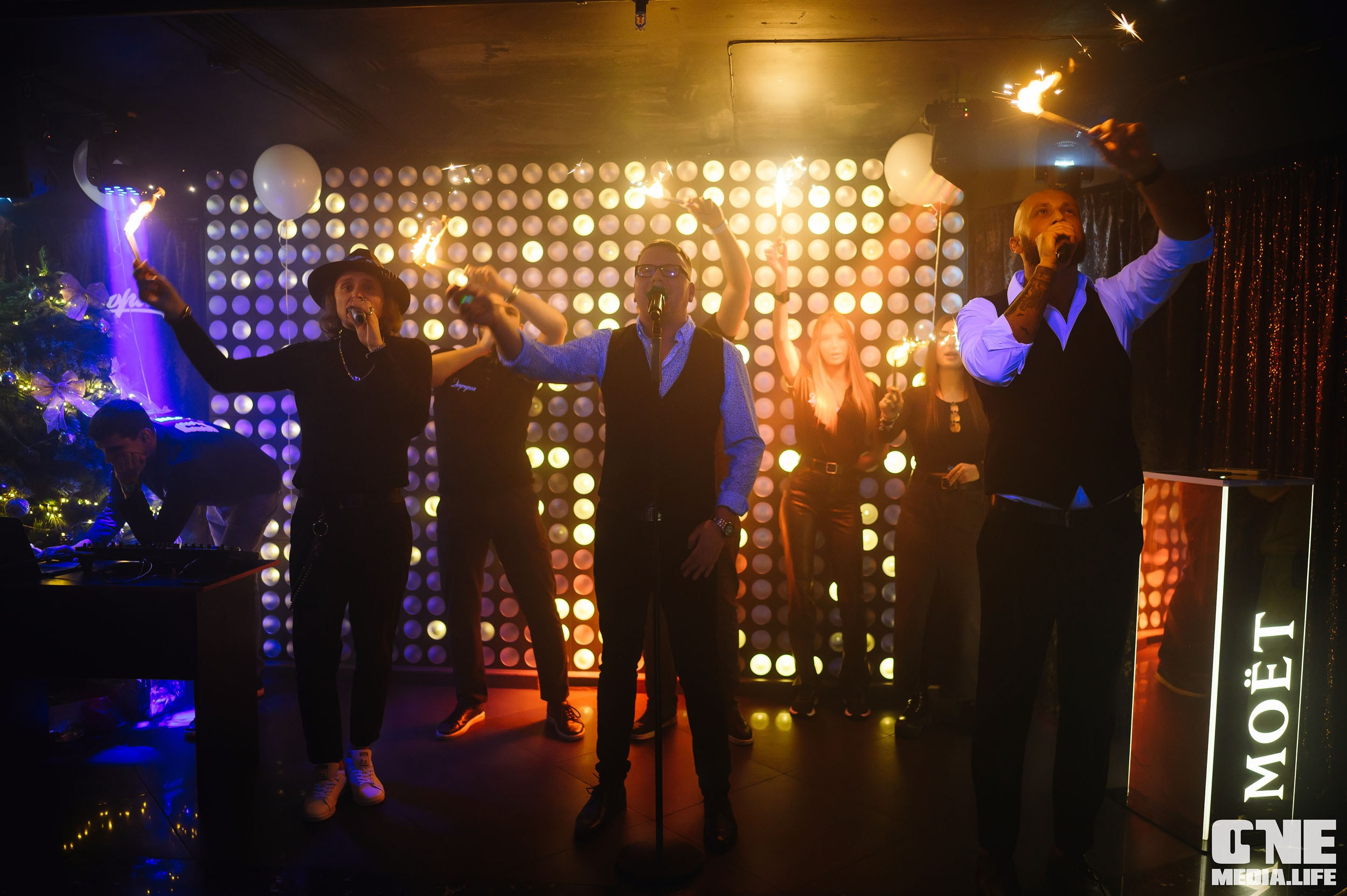 Старый Новый Год в Эйфории II. One Media Life: фоторепортажи, фотоотчеты с мероприятий и заведений