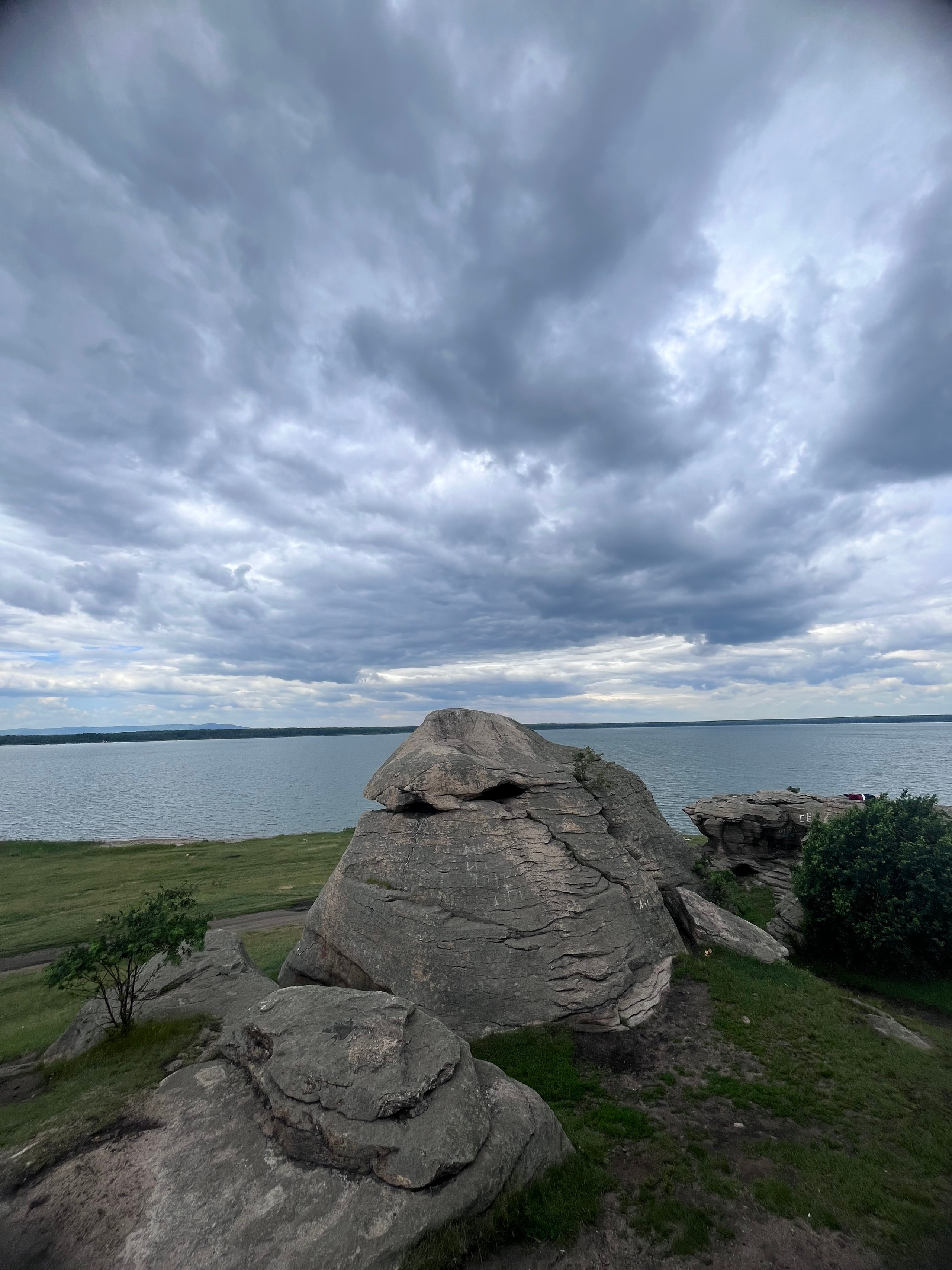 Ретриты по местам силы. Андрей Стахеев гипнолог Регрессолог целитель эксперт по работе с Родом