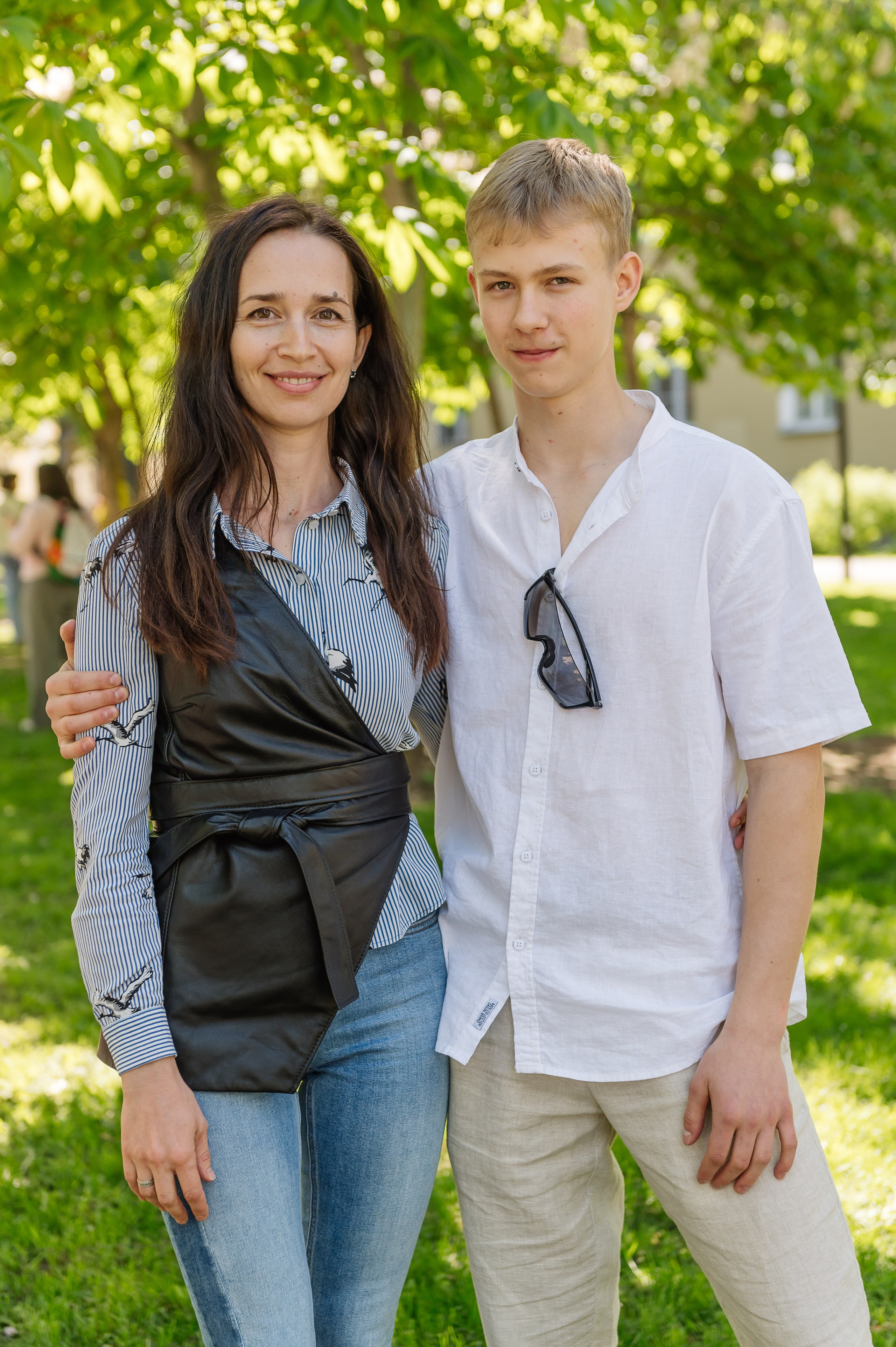 выпускник с родителями