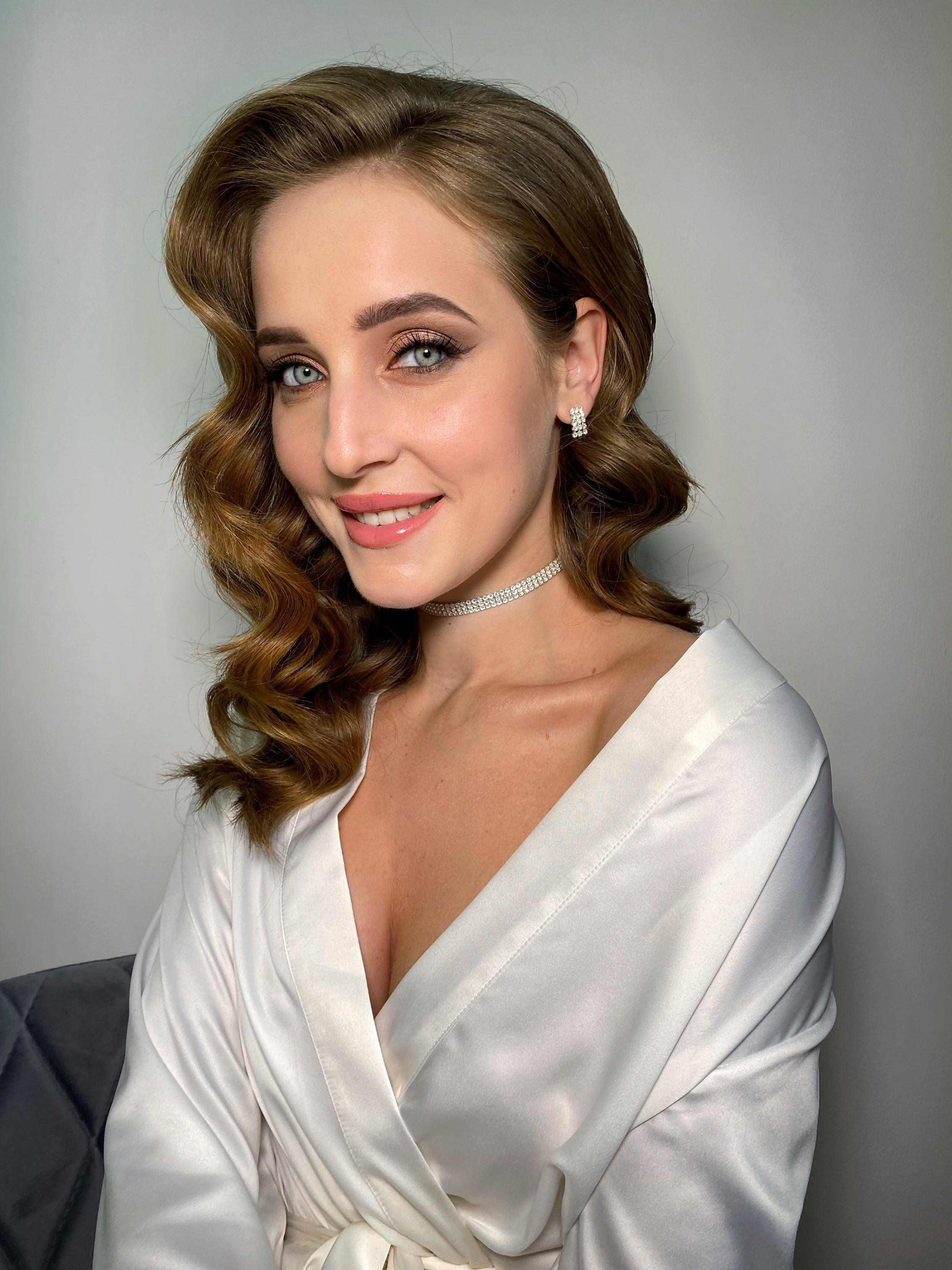 Обучение прическам. Пушкарева Кристина — Прически Макияж