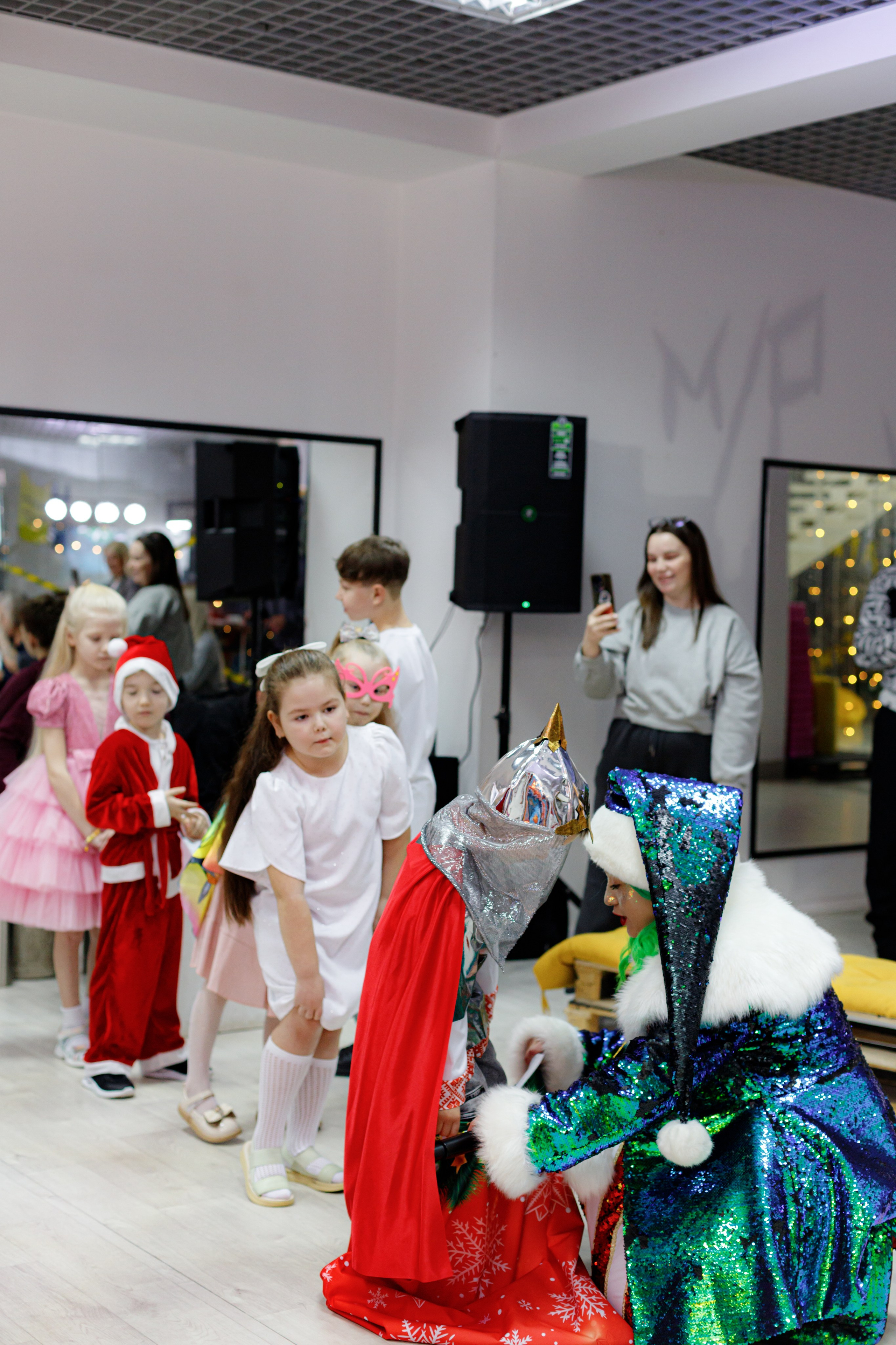 HAPPY NEW YEAR PART/5. Photokarish