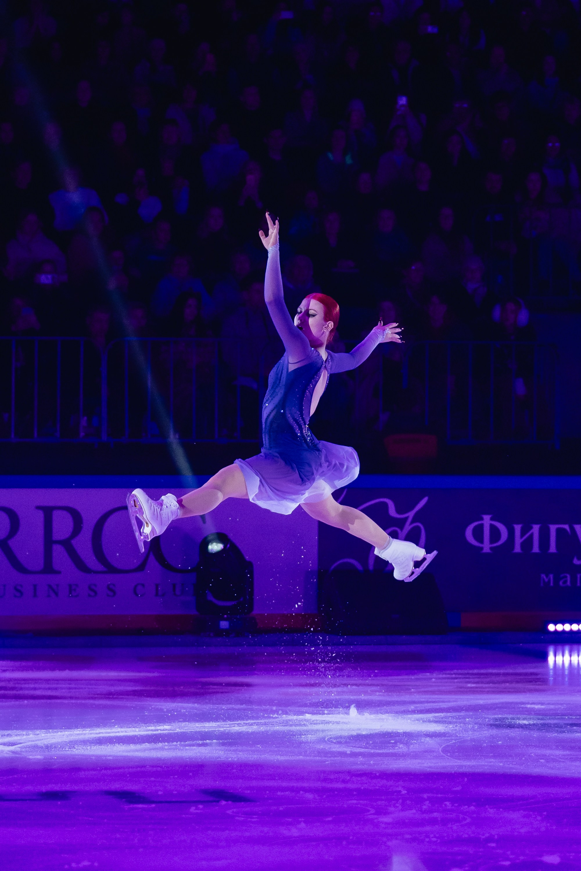 Шоу «Чемпионы на льду» в Новосибирске. Воробьева Ксения — Спортивный и танцевальный фотограф Новосибирск