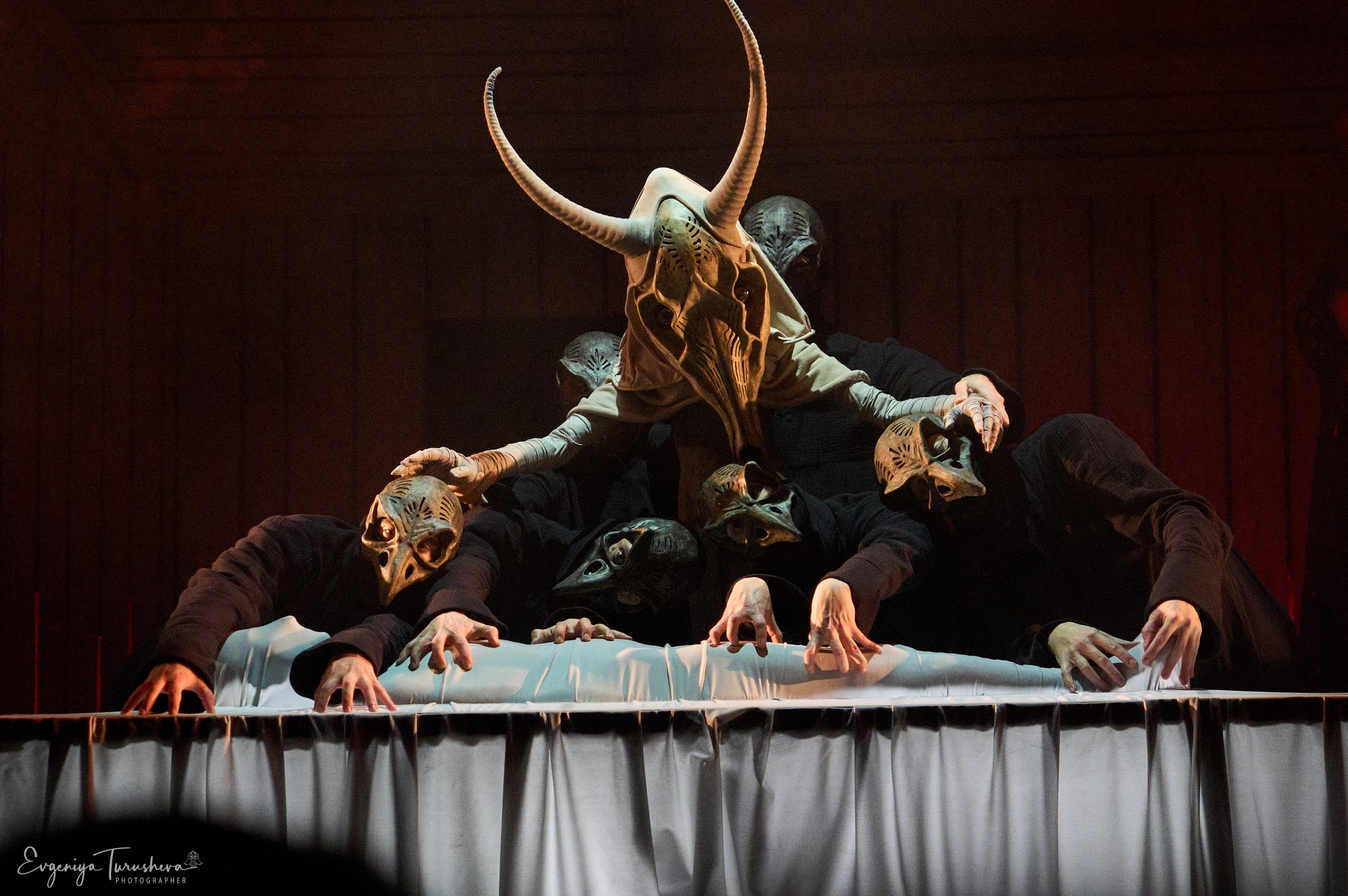 Картины из жизни доктора Фауста | 10.11.2025 | Театр кукол имени С. В. Образцова. Фотограф Евгения Турушева