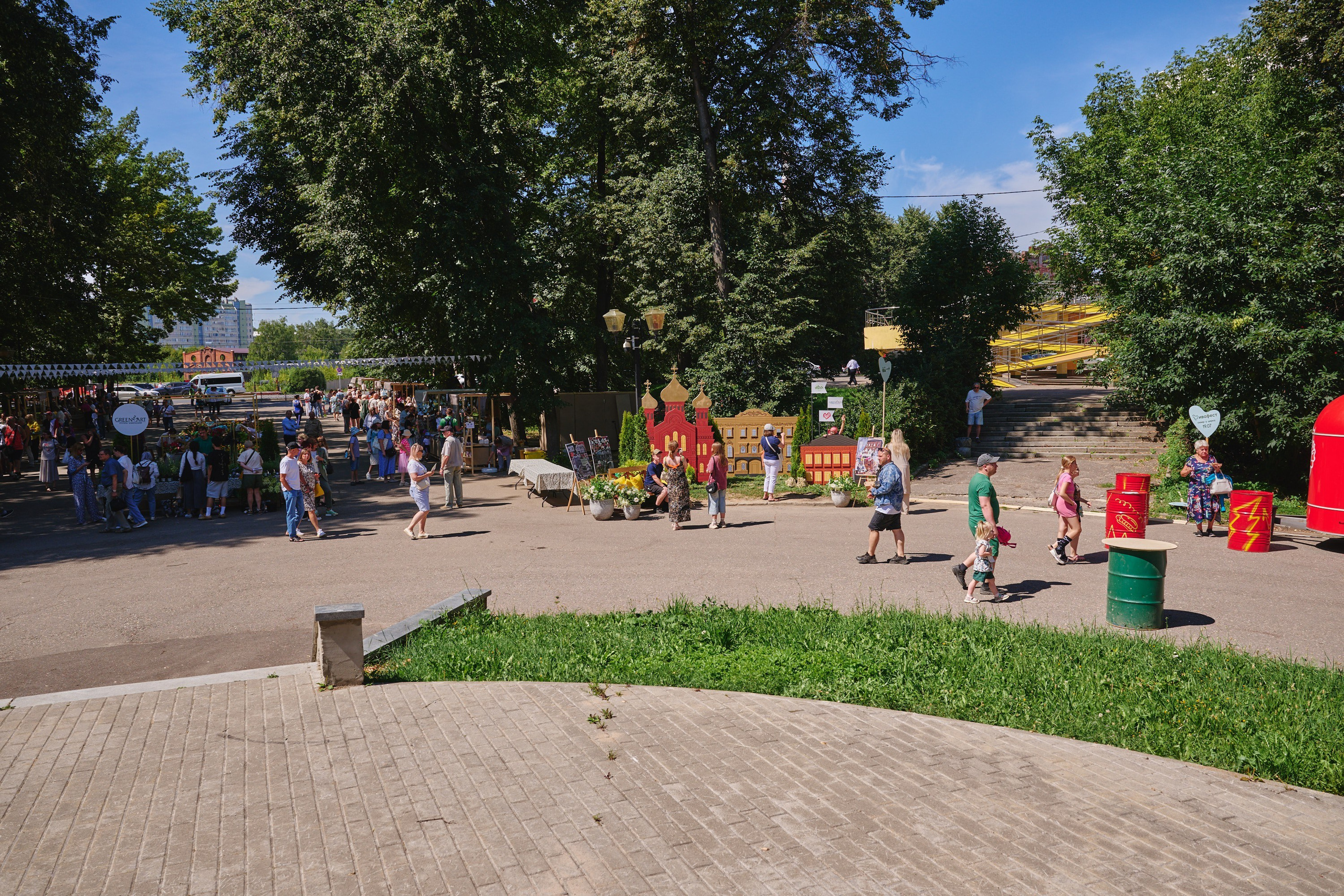 Ива фест 2025. Фотограф в Иваново: Каталожная съемка одежды и постельного белья, Wildberries