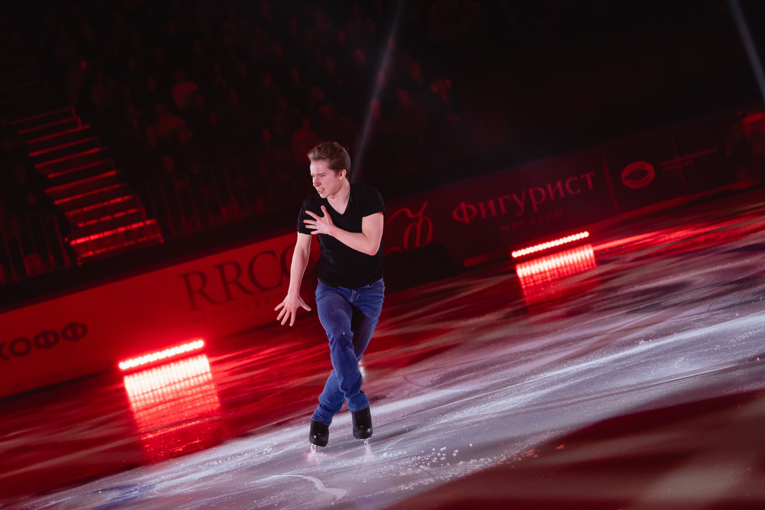 Шоу «Чемпионы на льду» в Новосибирске. Воробьева Ксения — Спортивный и танцевальный фотограф Новосибирск