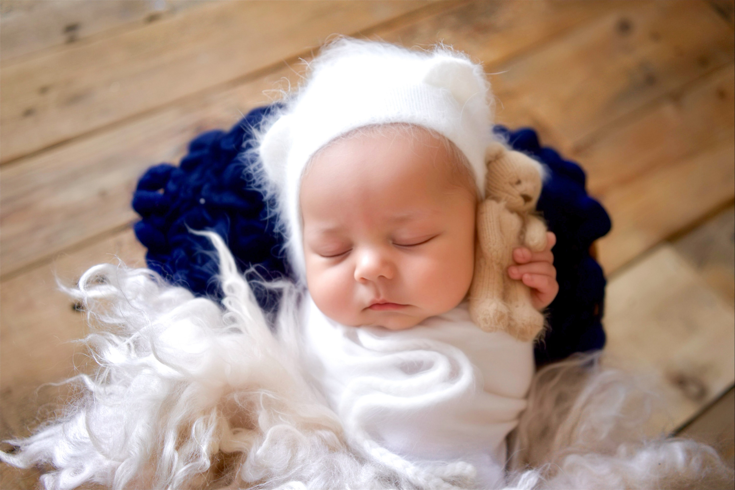 Фотограф новорождённых newborn деток до года в Кемерово Ксения Вакула