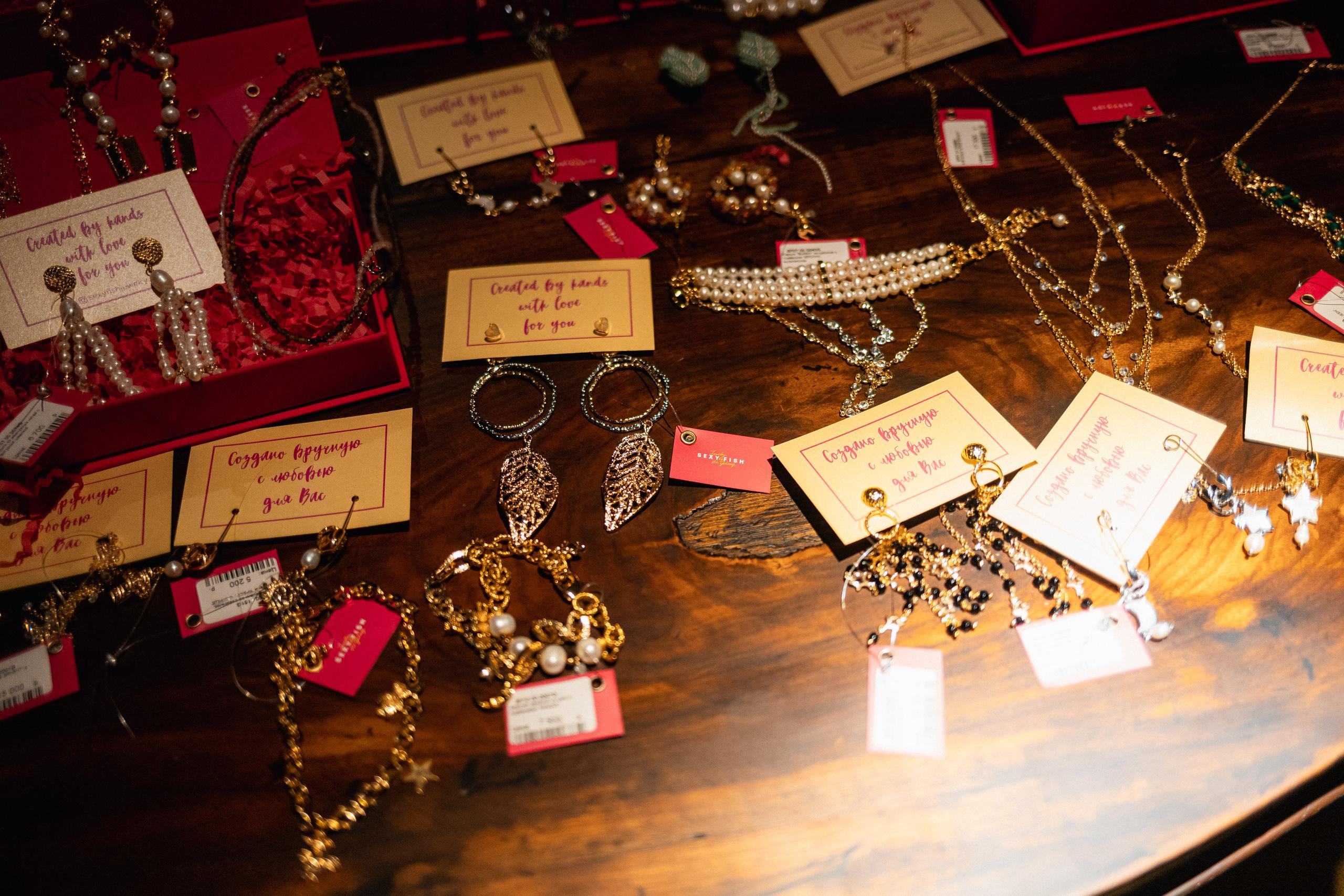 CHRISTMAS MOOD. СВОИ. ФОТООТЧЕТЫ-СОБЫТИЯ-МЕСТА