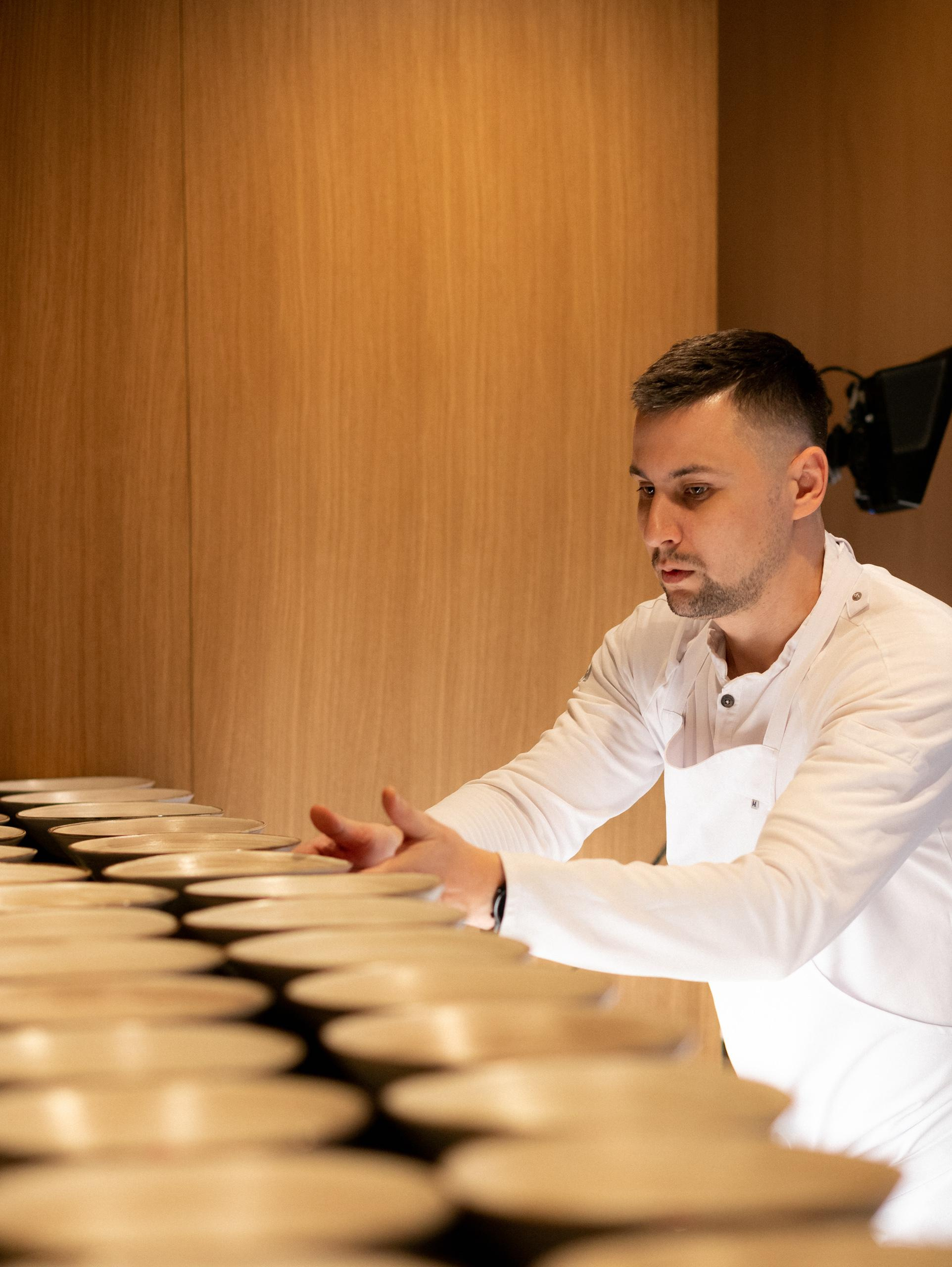 ИММЕРСИВНЫЙ ГАСТРО-УЖИН. СВОИ. ФОТООТЧЕТЫ-СОБЫТИЯ-МЕСТА