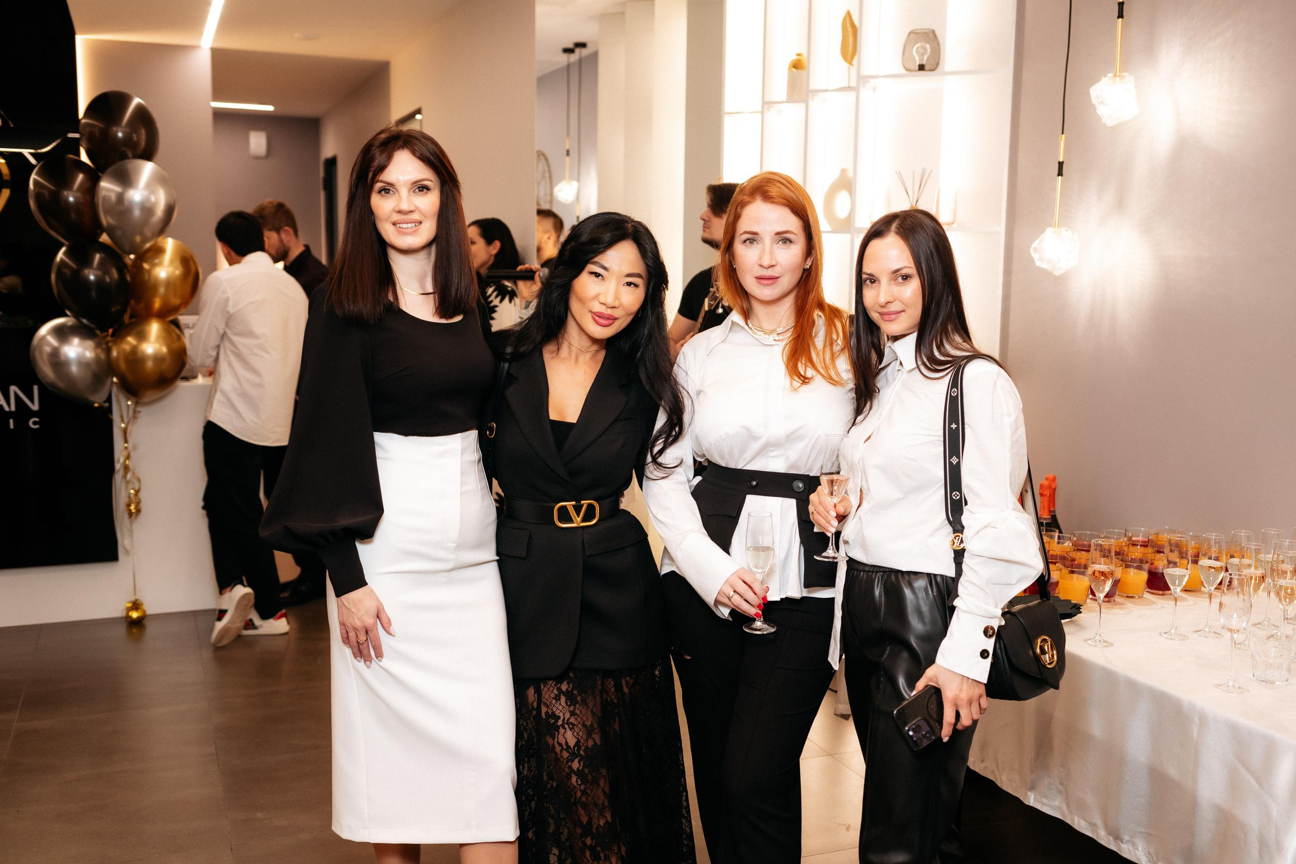 Официальное открытие стоматологической клиники Doctor Kan. СВОИ. ФОТООТЧЕТЫ-СОБЫТИЯ-МЕСТА