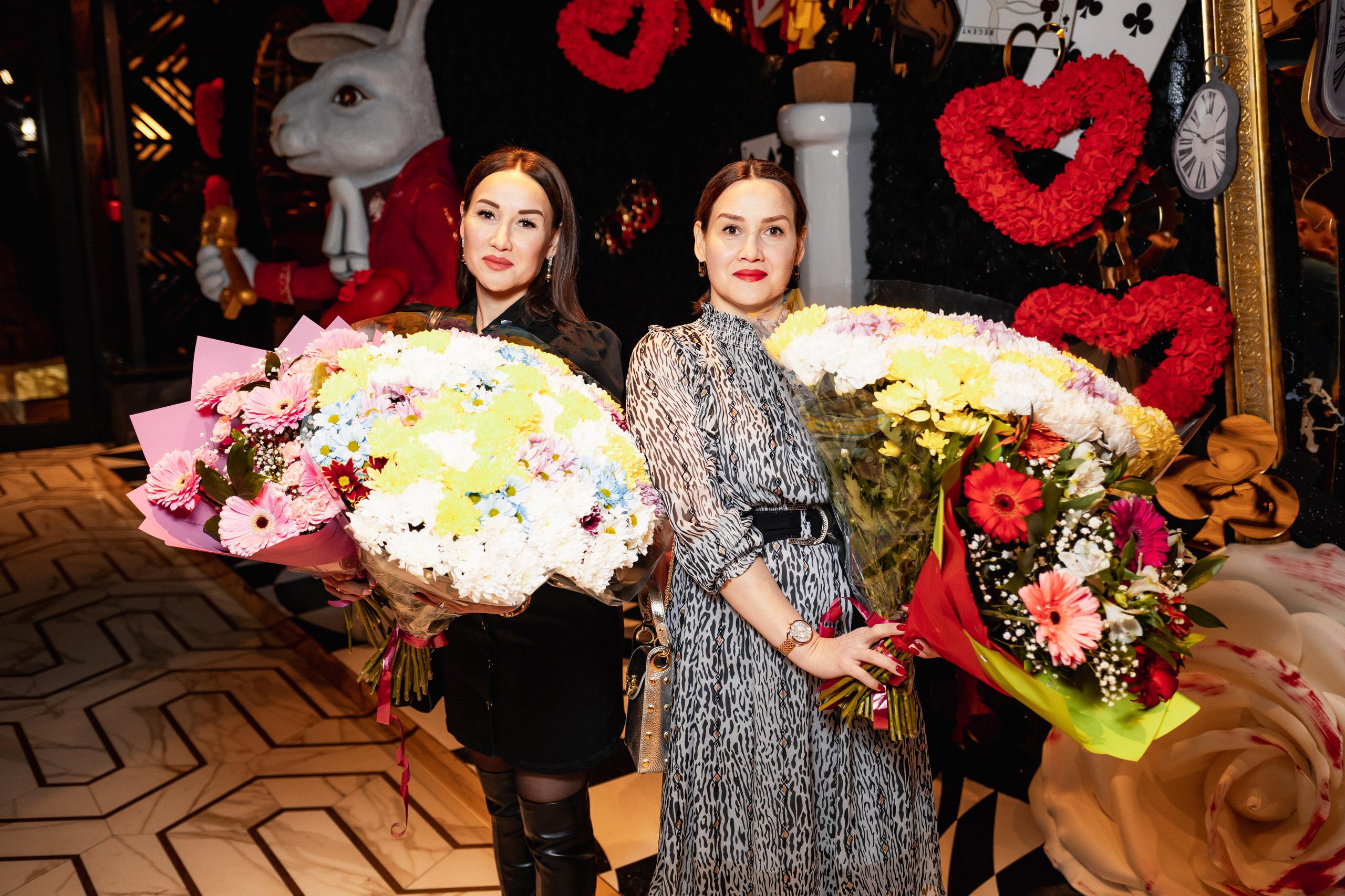 SWEET VALENTINE'S DAY. СВОИ. ФОТООТЧЕТЫ-СОБЫТИЯ-МЕСТА