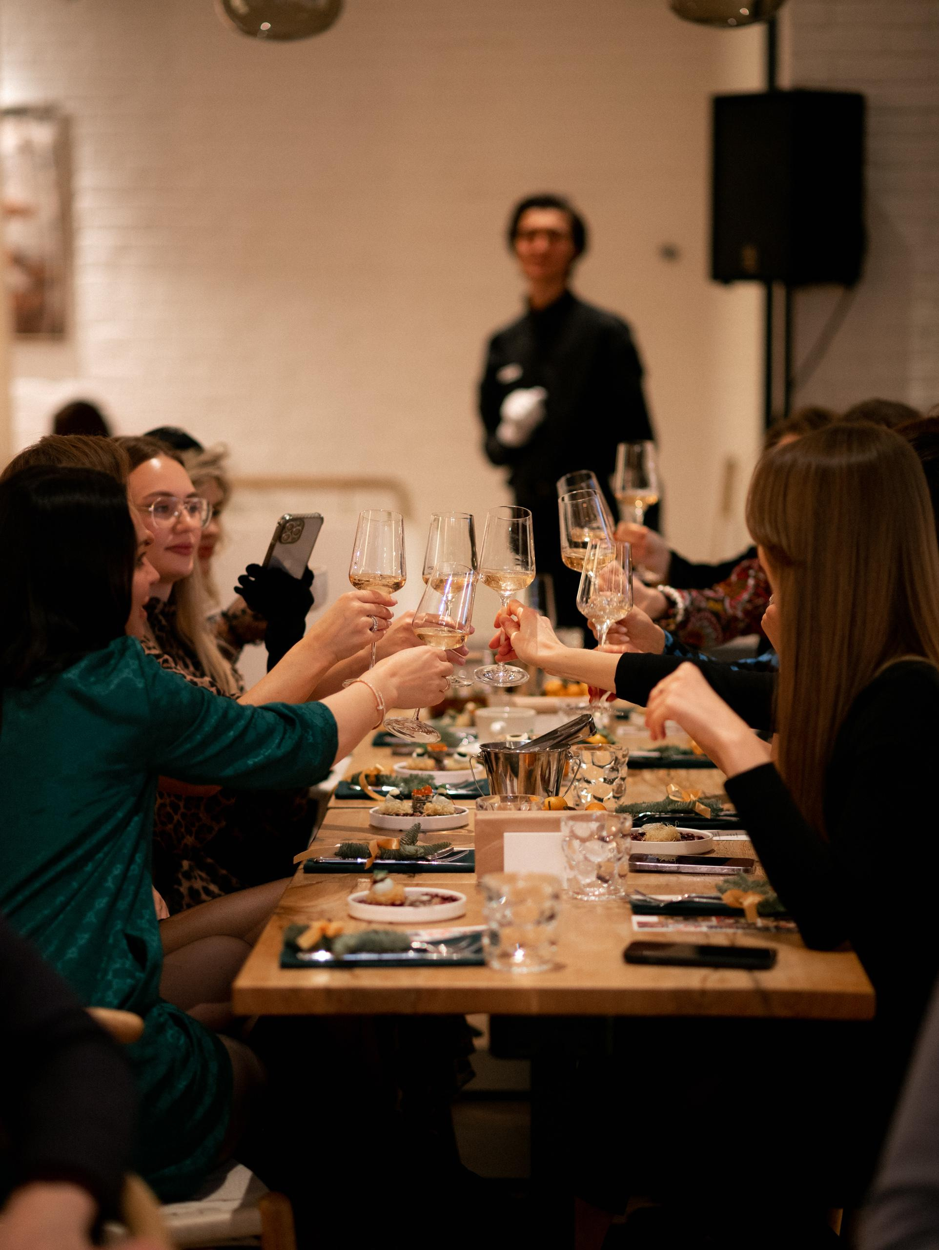 ИММЕРСИВНЫЙ ГАСТРО-УЖИН. СВОИ. ФОТООТЧЕТЫ-СОБЫТИЯ-МЕСТА