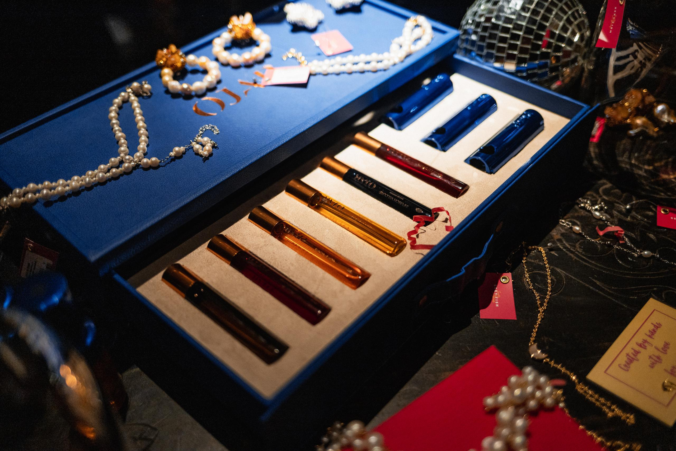 CHRISTMAS MOOD. СВОИ. ФОТООТЧЕТЫ-СОБЫТИЯ-МЕСТА