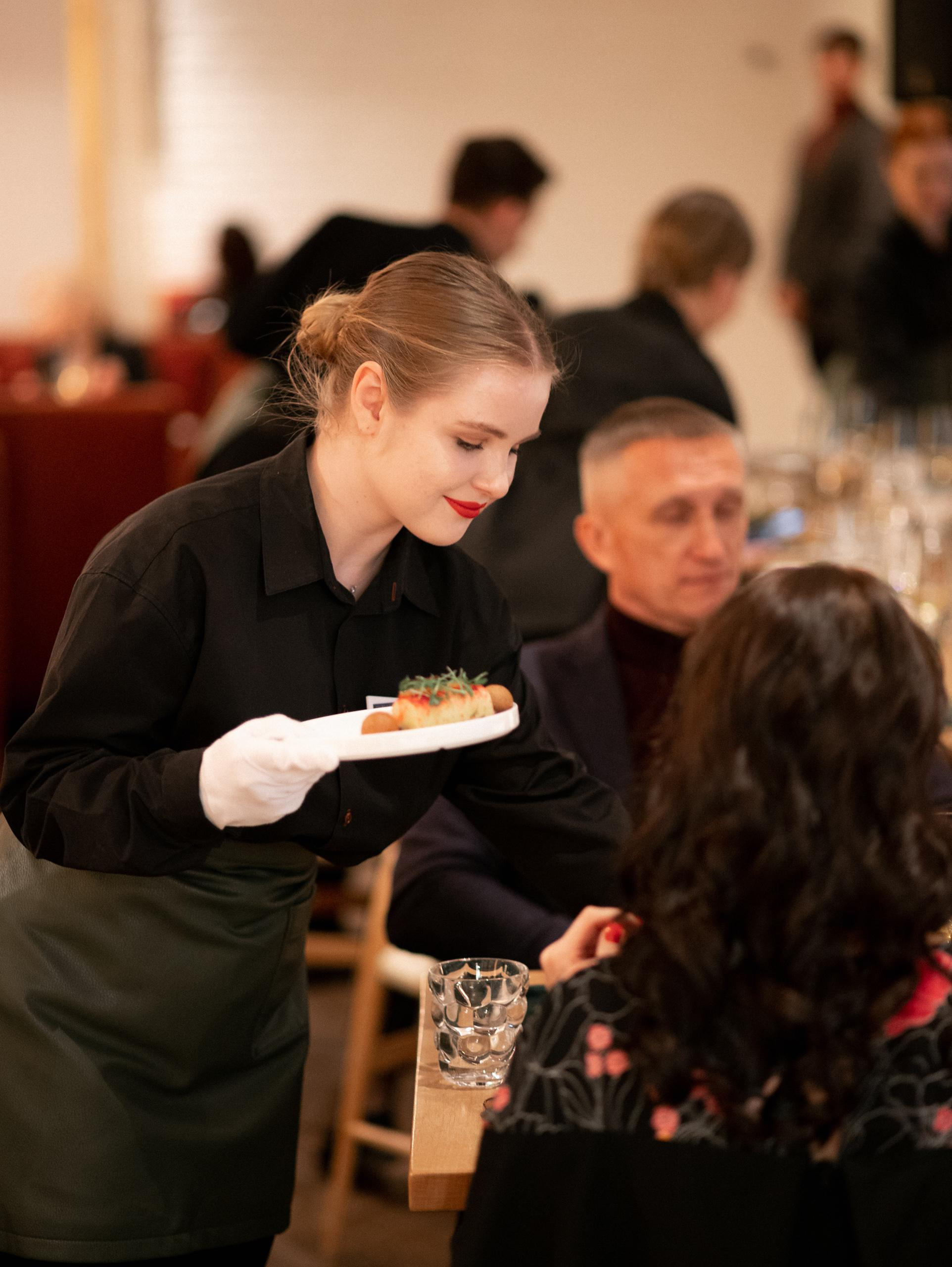 ИММЕРСИВНЫЙ ГАСТРО-УЖИН. СВОИ. ФОТООТЧЕТЫ-СОБЫТИЯ-МЕСТА